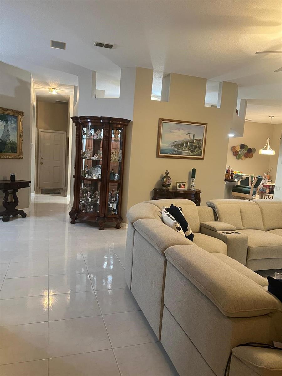 Image 3 of 18 For 981 Tuskawilla Trail