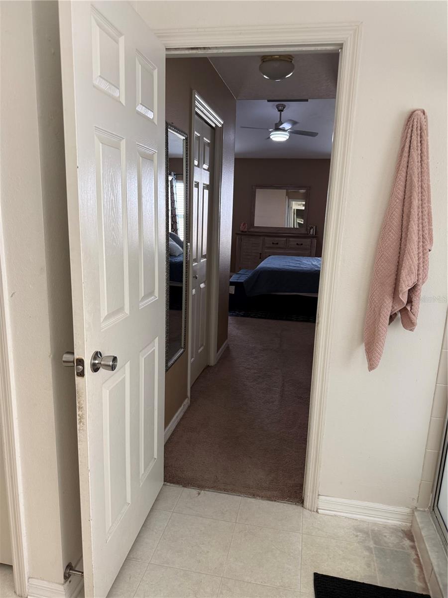 Image 26 of 31 For 4528 River Close Boulevard