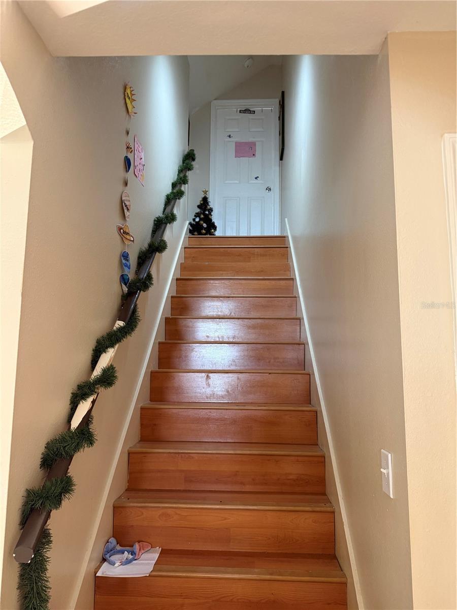 Image 6 of 31 For 4528 River Close Boulevard