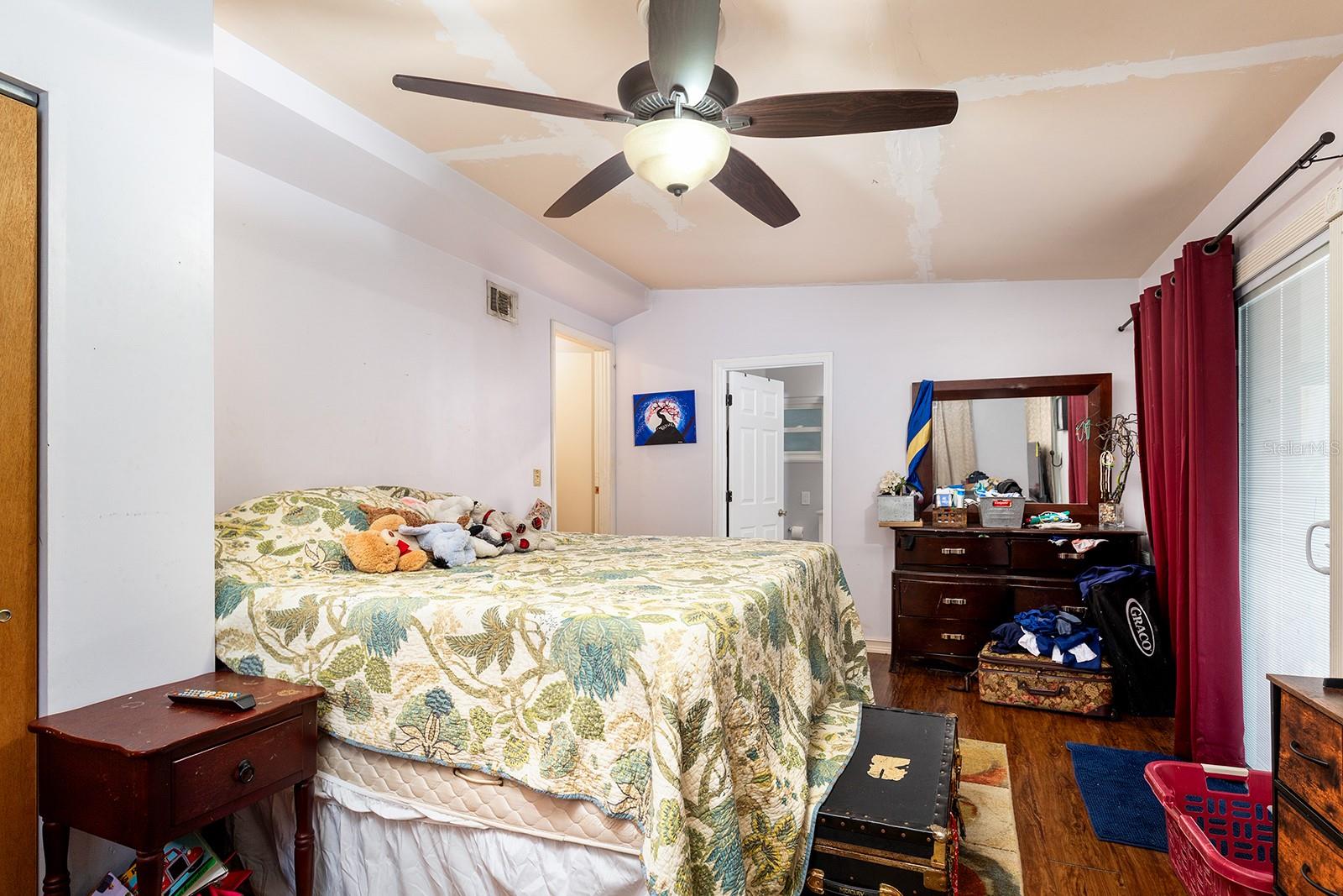 Image 8 of 16 For 1334 Quintuplet Drive