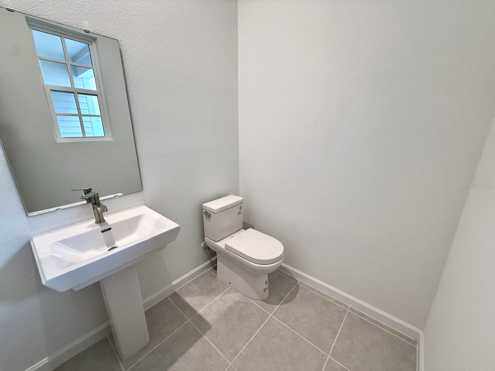 Image 14 of 46 For 2480 Celebration Boulevard