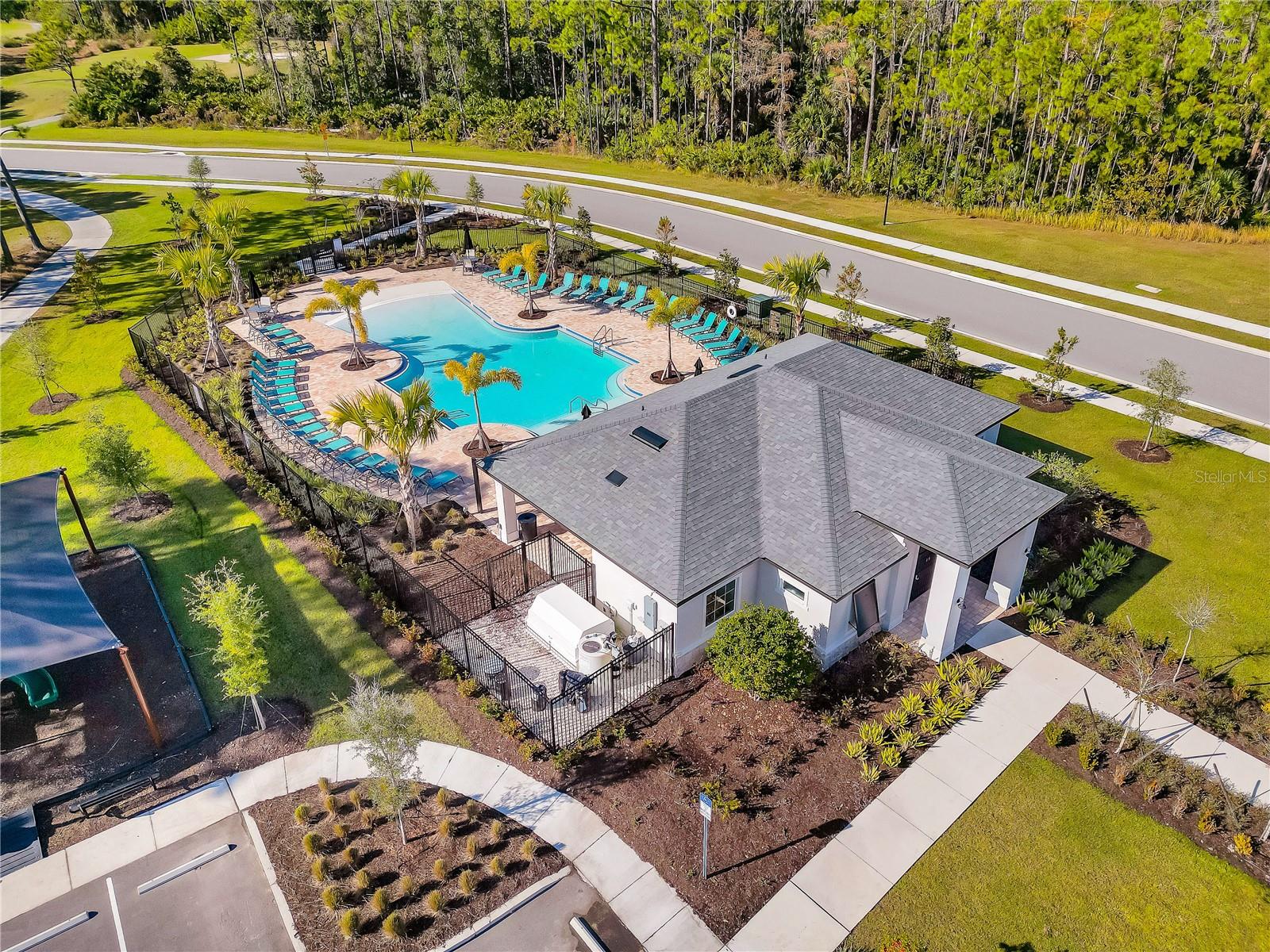 Image 34 of 36 For 1141 British Circle