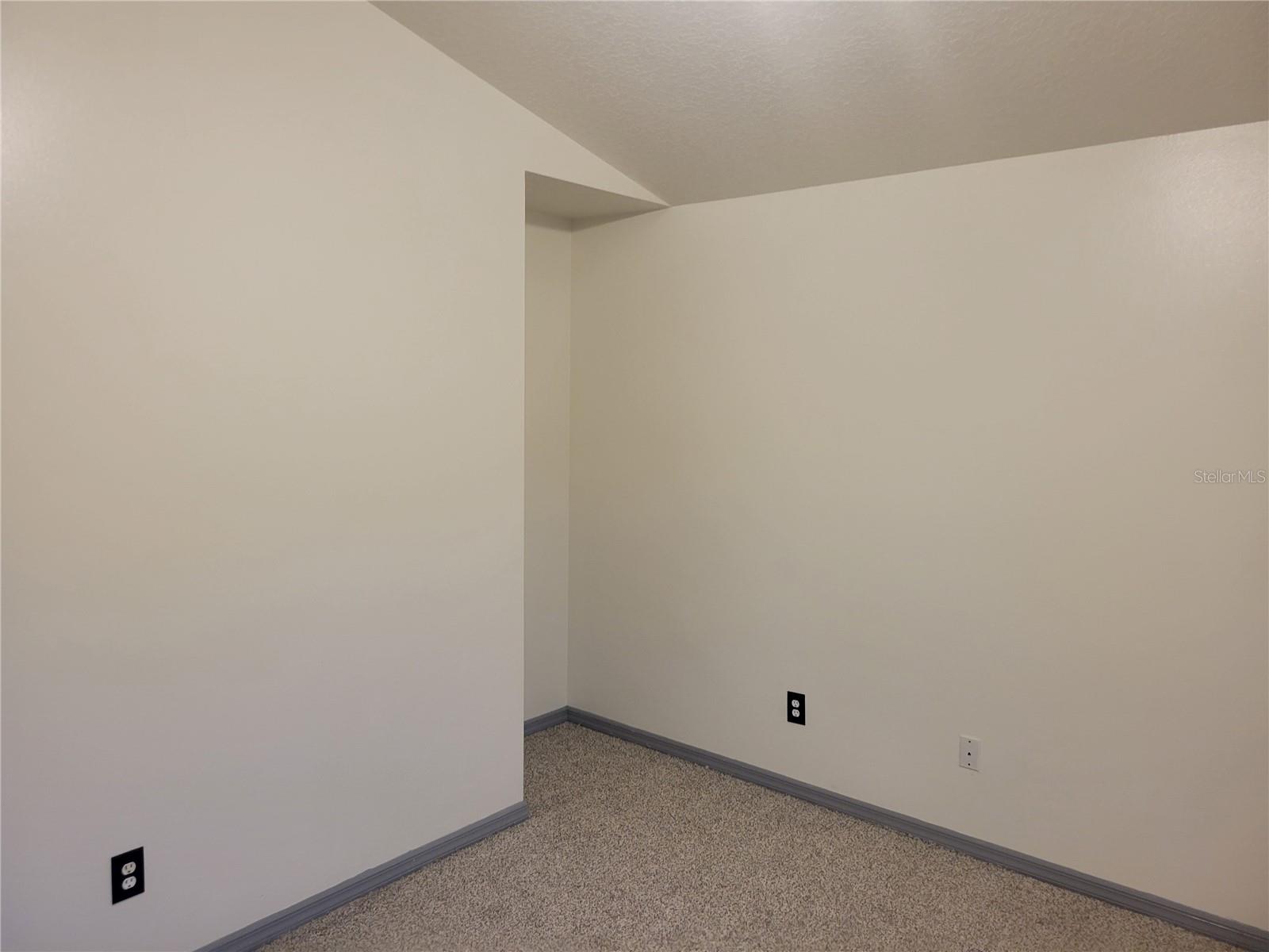 Image 9 of 34 For 4769 Drexel Avenue