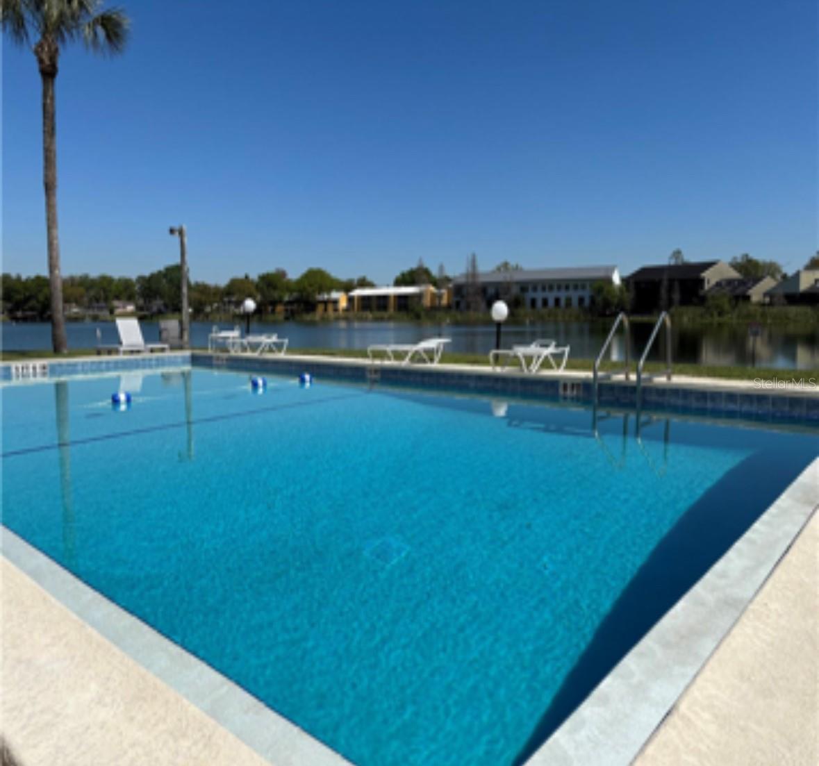 Image 18 of 21 For 1920 Edgewood Drive A5