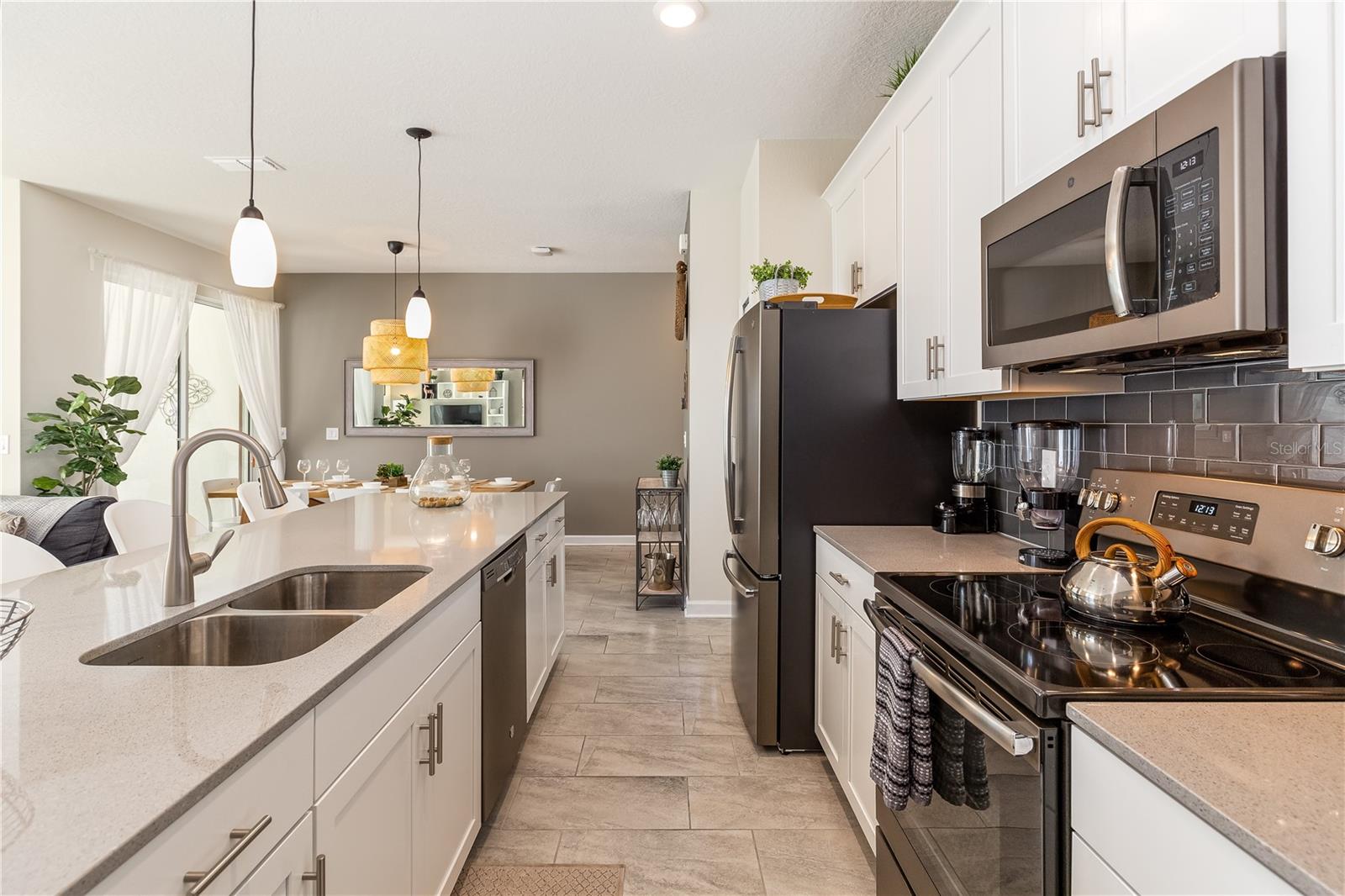 Image 10 of 42 For 4802 Love Storey Lane