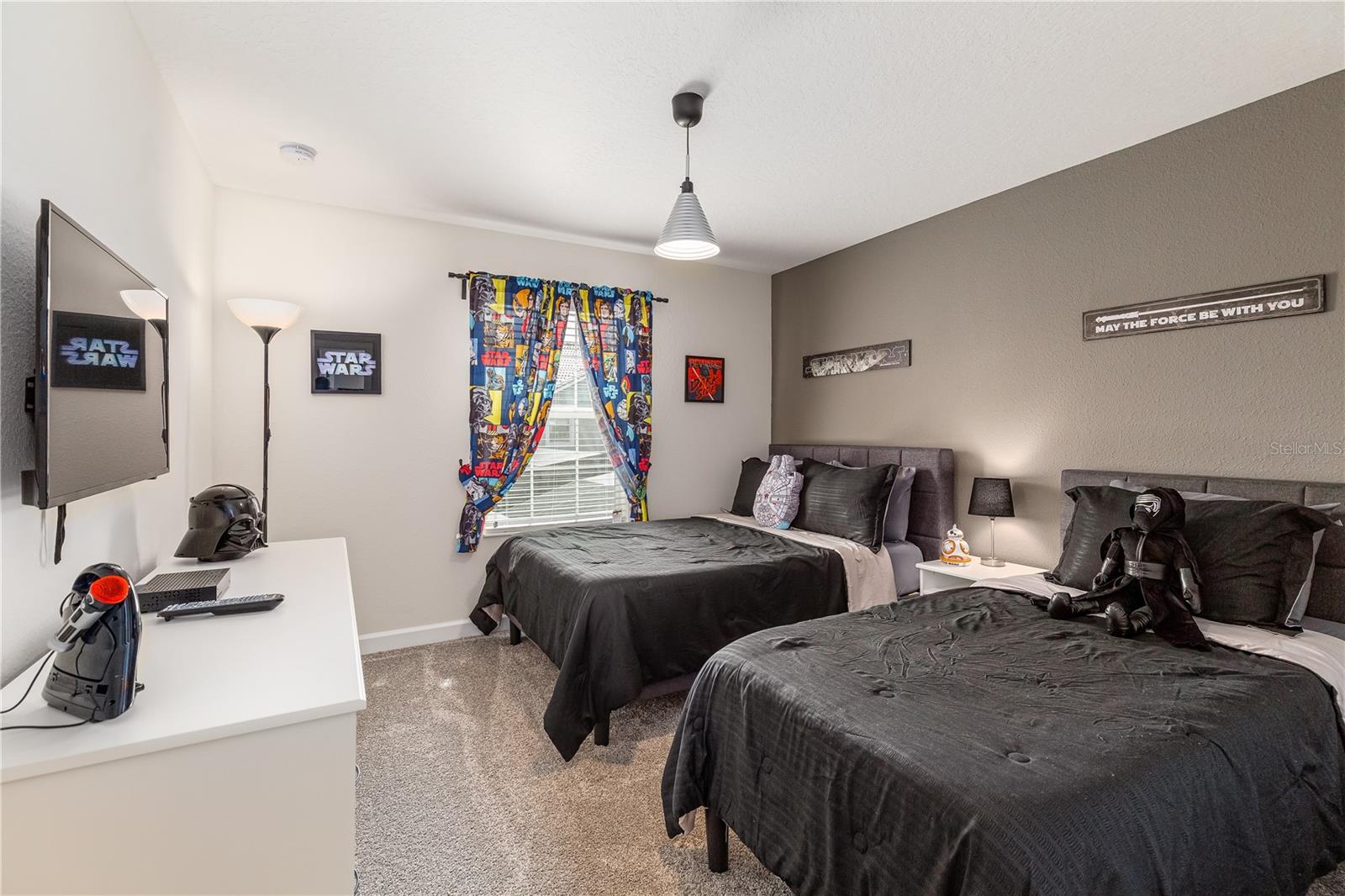 Image 11 of 42 For 4802 Love Storey Lane