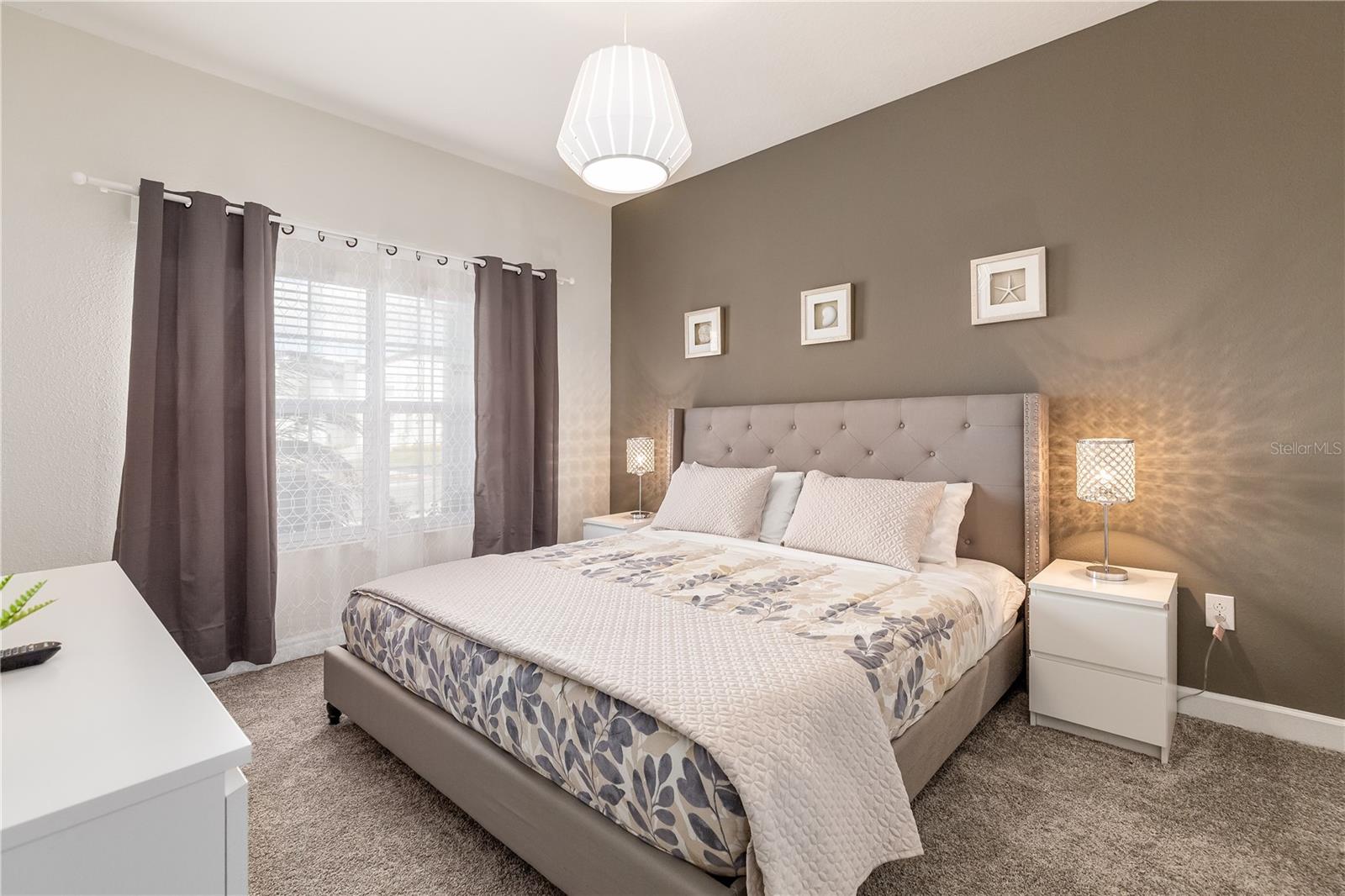 Image 17 of 42 For 4802 Love Storey Lane