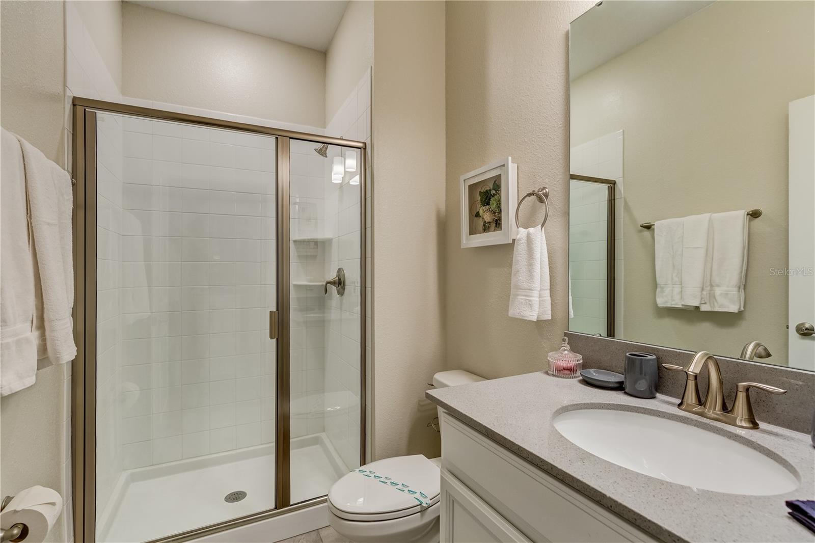 Image 18 of 42 For 4802 Love Storey Lane