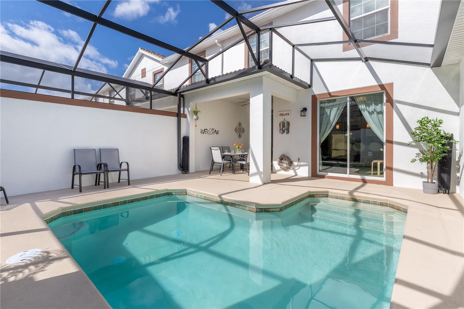 Image 19 of 42 For 4802 Love Storey Lane