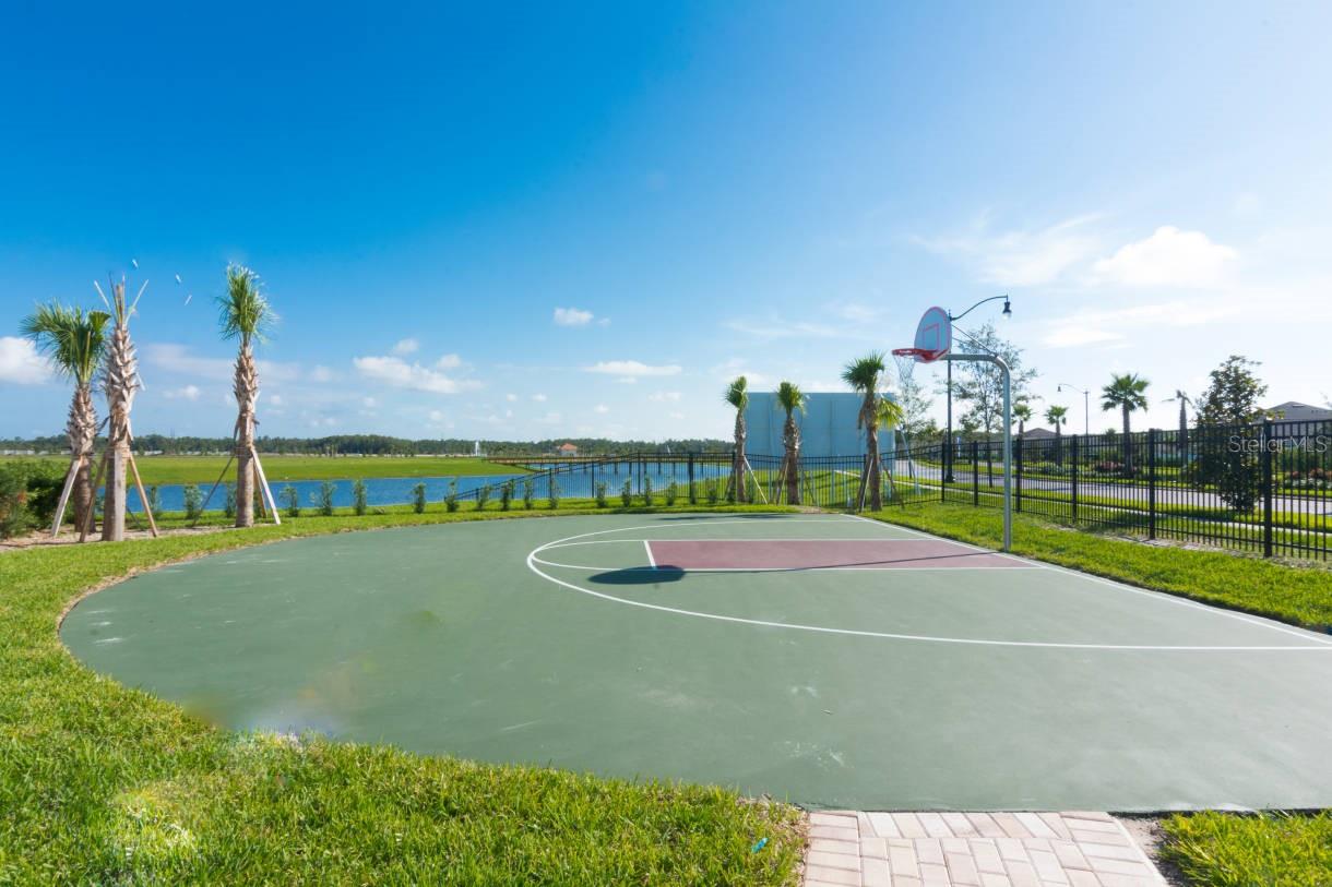 Image 34 of 42 For 4802 Love Storey Lane