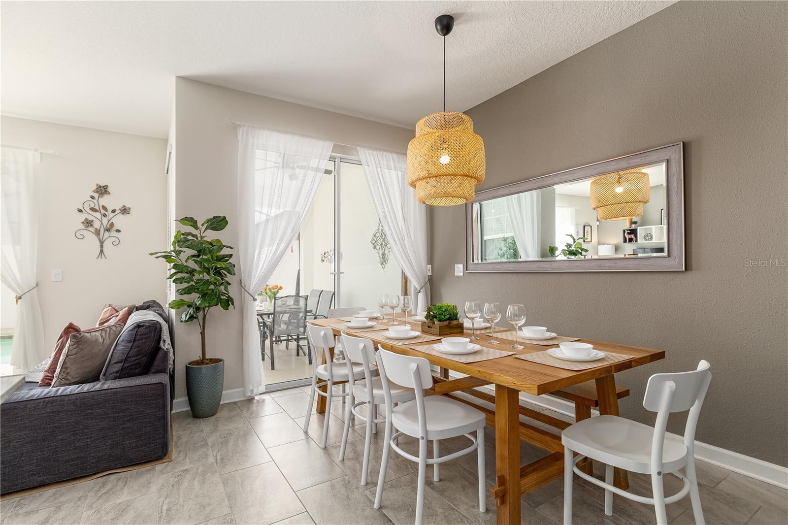 Image 4 of 42 For 4802 Love Storey Lane