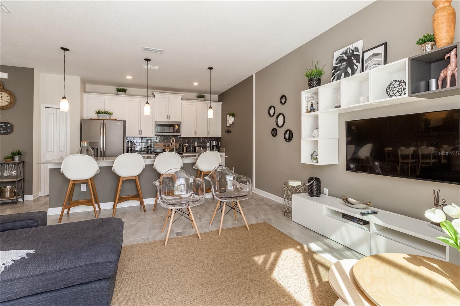 Image 6 of 42 For 4802 Love Storey Lane