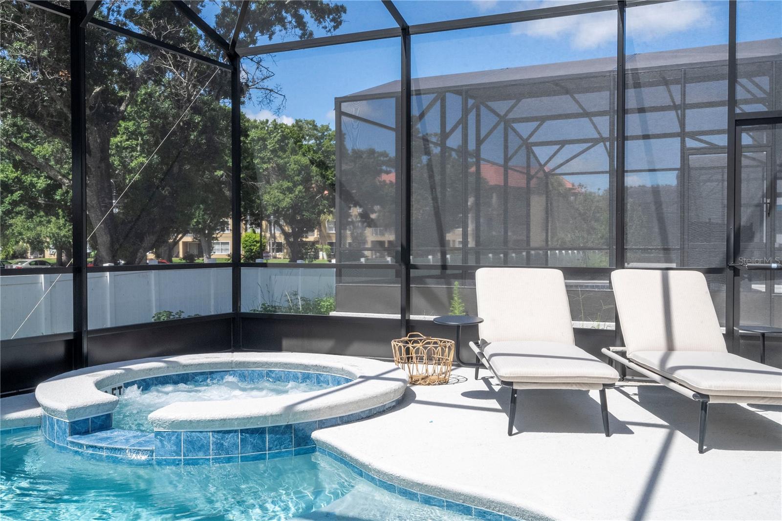 Image 23 of 93 For 5887 High Seas Drive