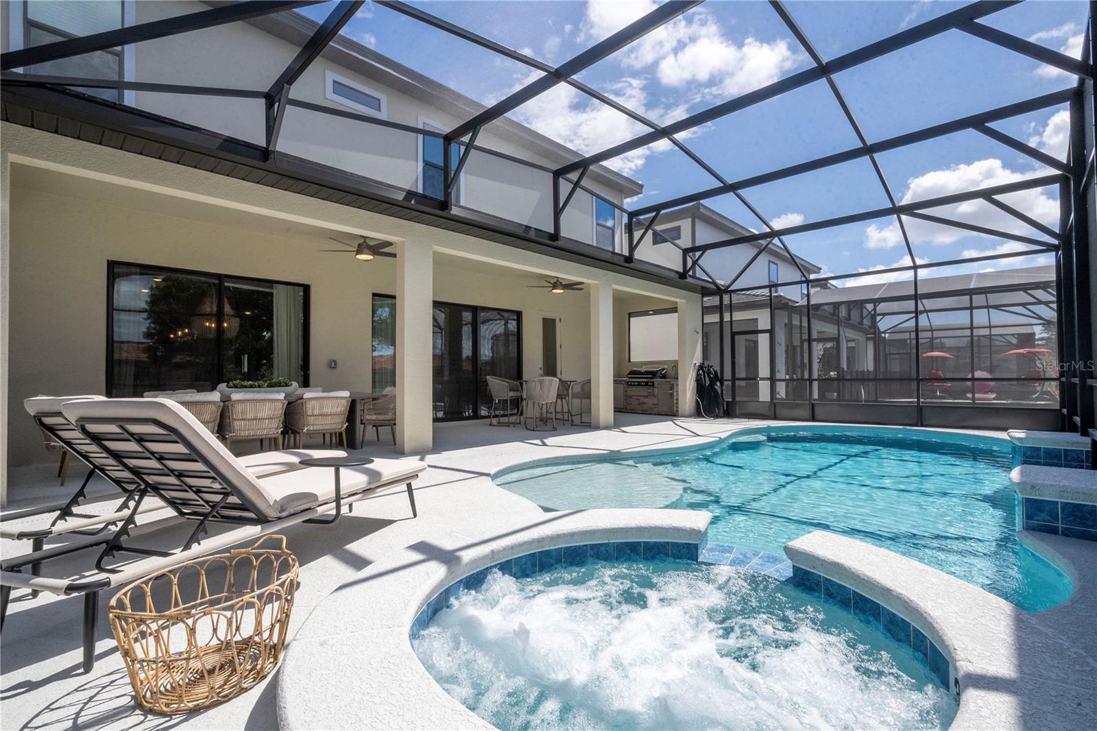 Image 24 of 93 For 5887 High Seas Drive