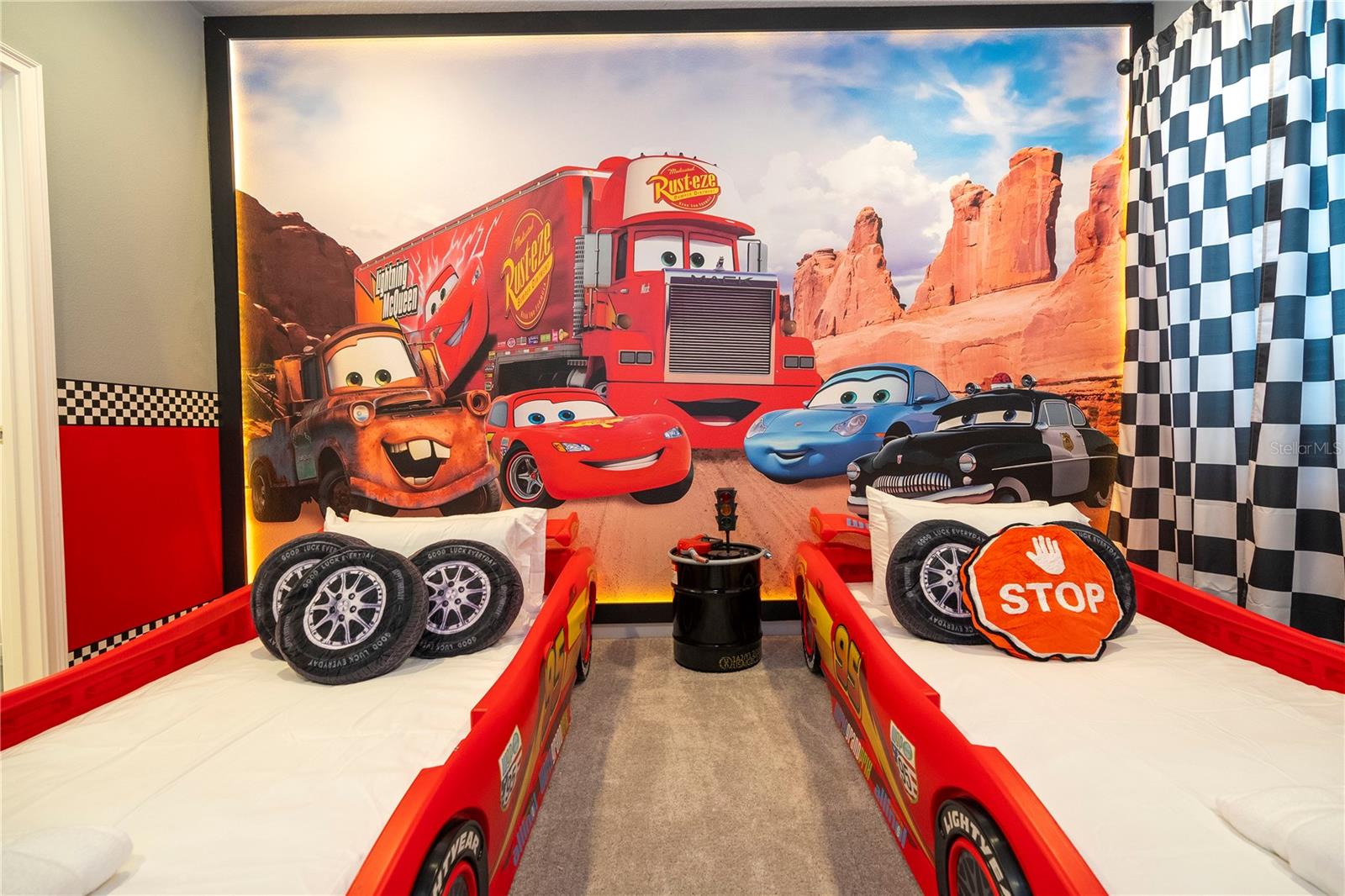 Image 65 of 93 For 5887 High Seas Drive