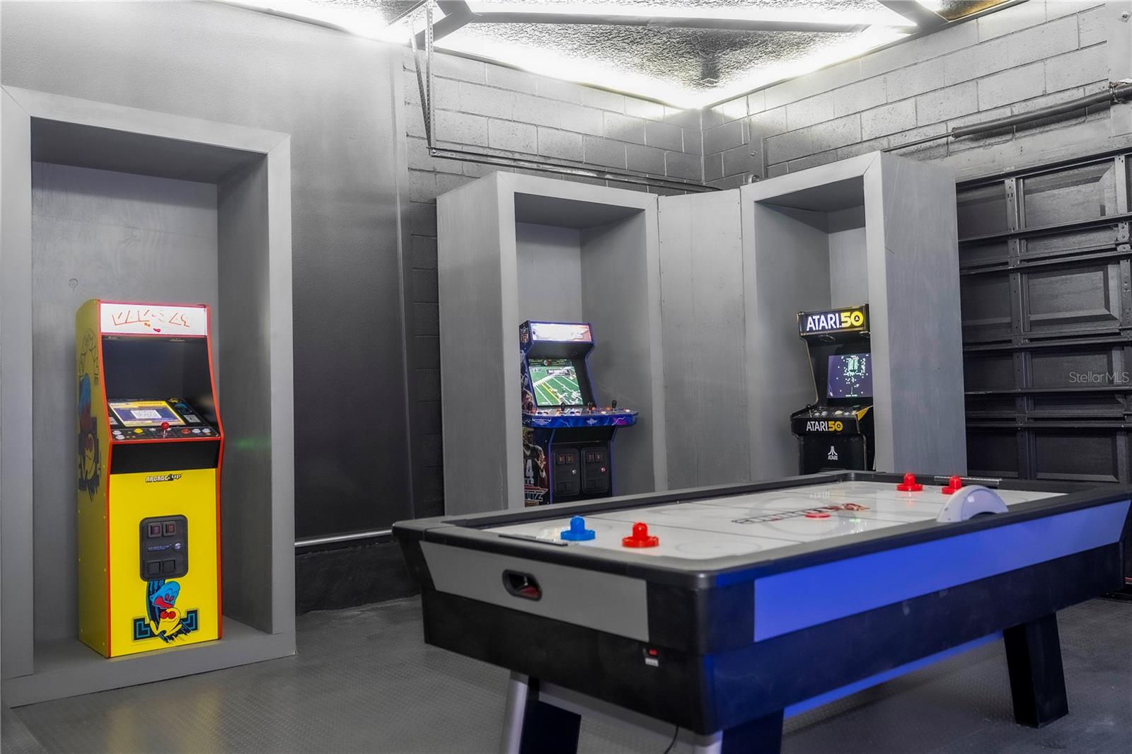 Image 84 of 93 For 5887 High Seas Drive