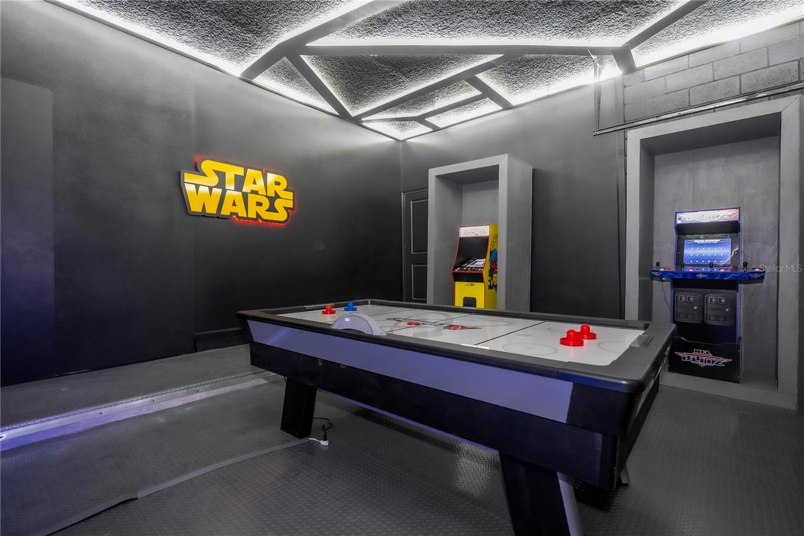 Image 85 of 93 For 5887 High Seas Drive