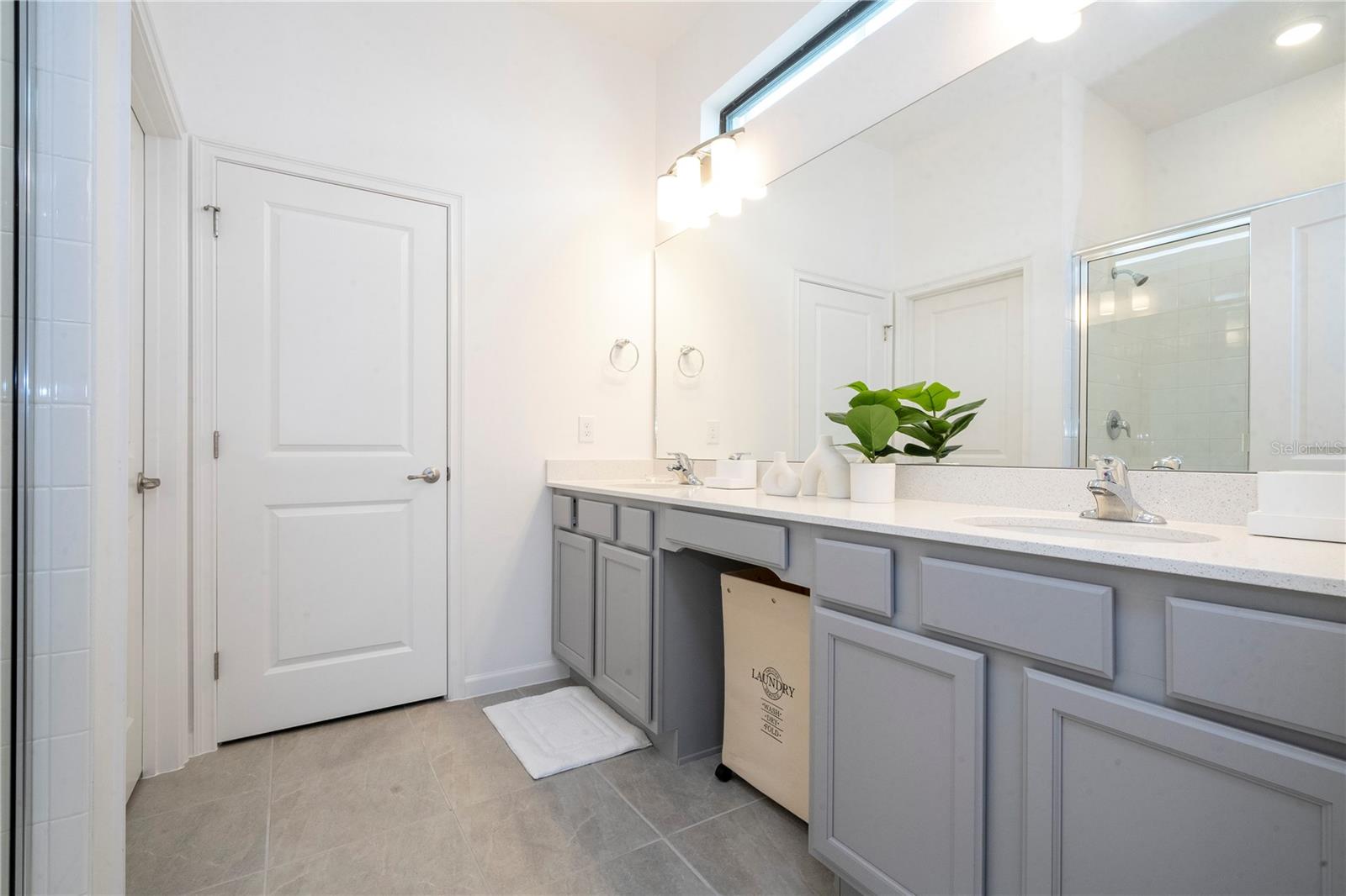 Image 9 of 93 For 5887 High Seas Drive