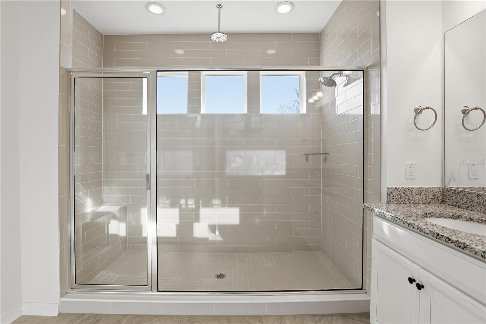 Image 24 of 38 For 14783 Magnolia Ridge Loop