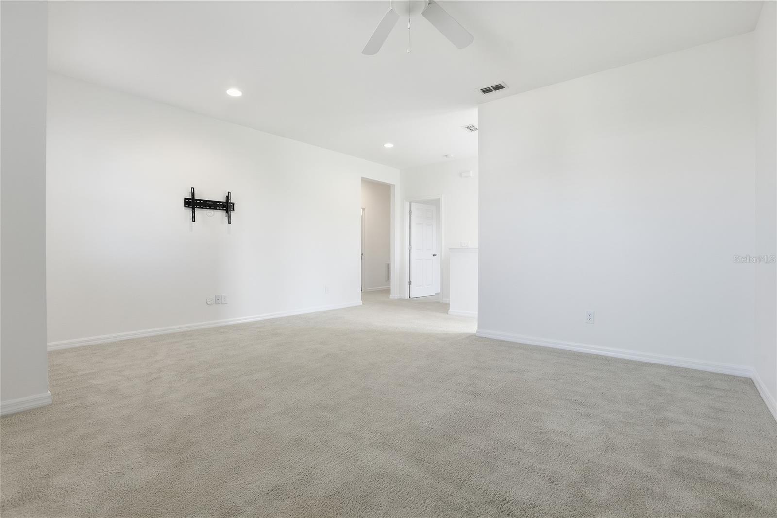 Image 26 of 38 For 14783 Magnolia Ridge Loop