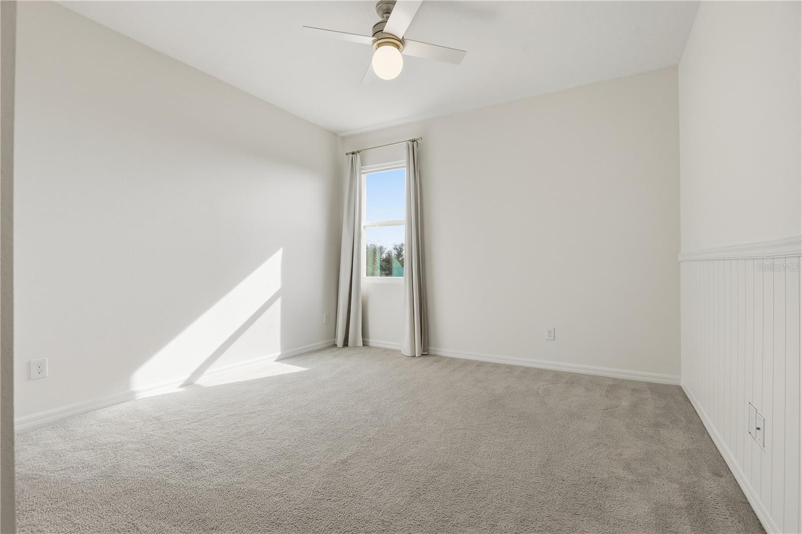 Image 29 of 38 For 14783 Magnolia Ridge Loop