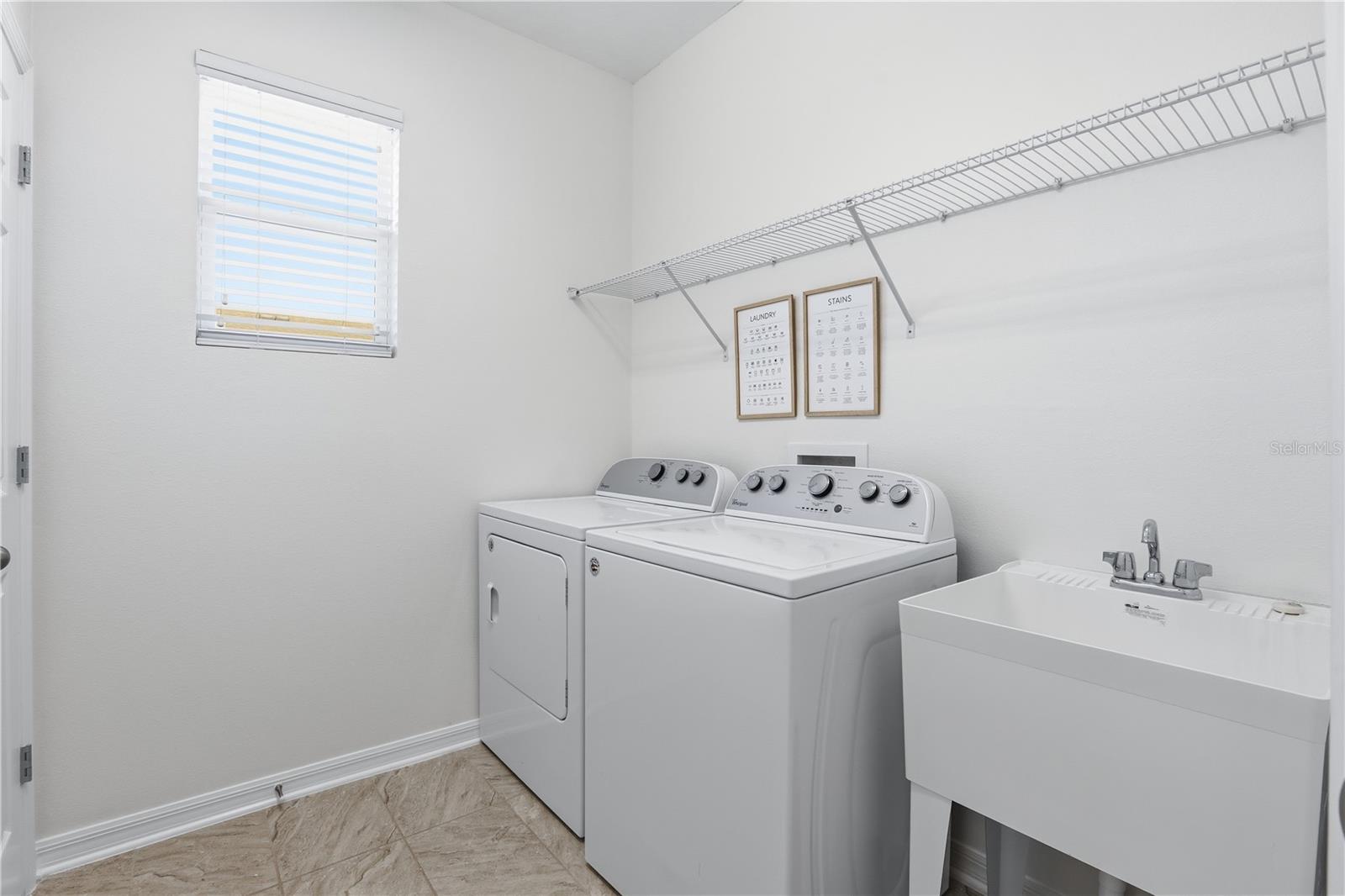 Image 33 of 38 For 14783 Magnolia Ridge Loop