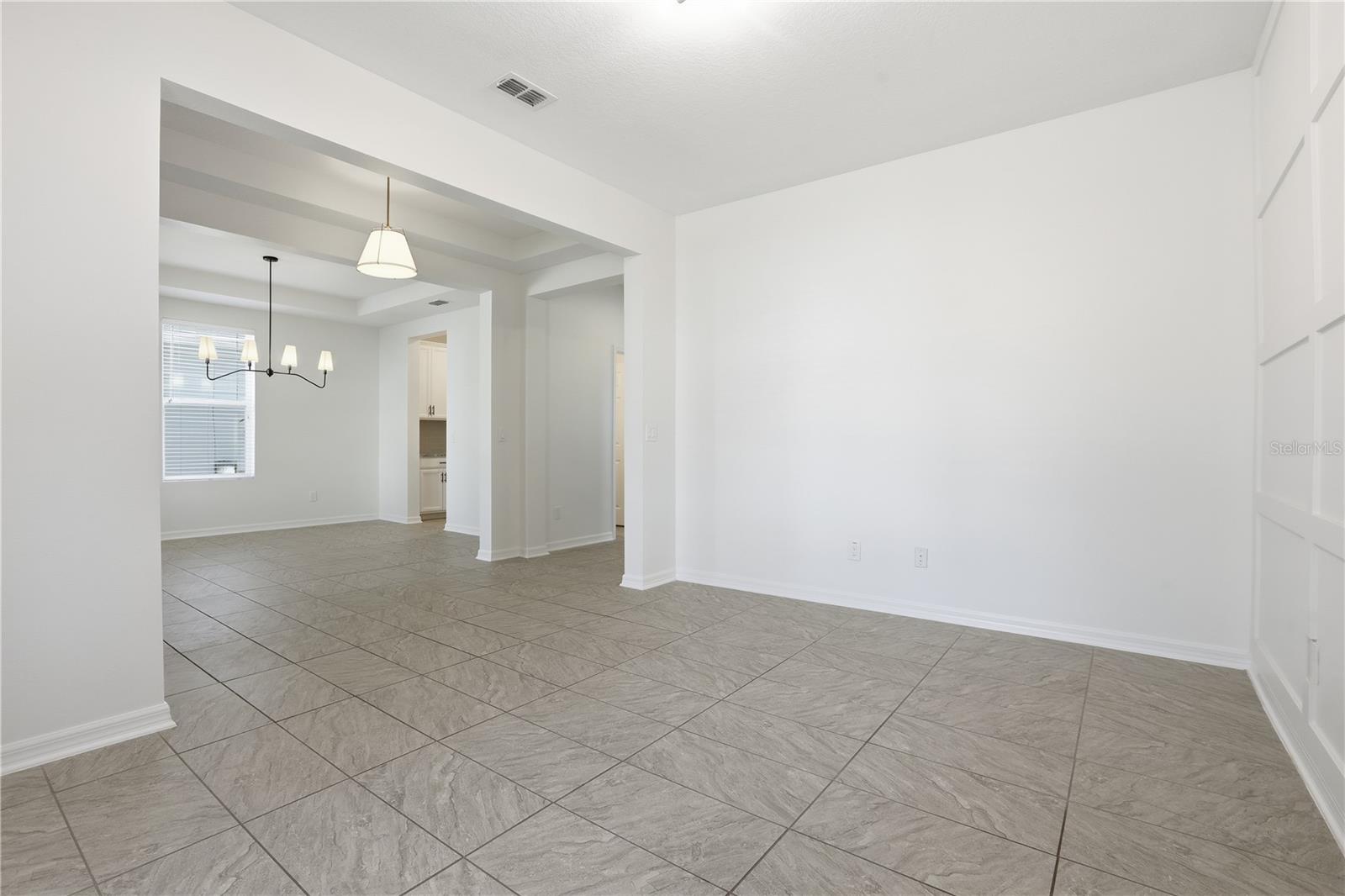 Image 6 of 38 For 14783 Magnolia Ridge Loop