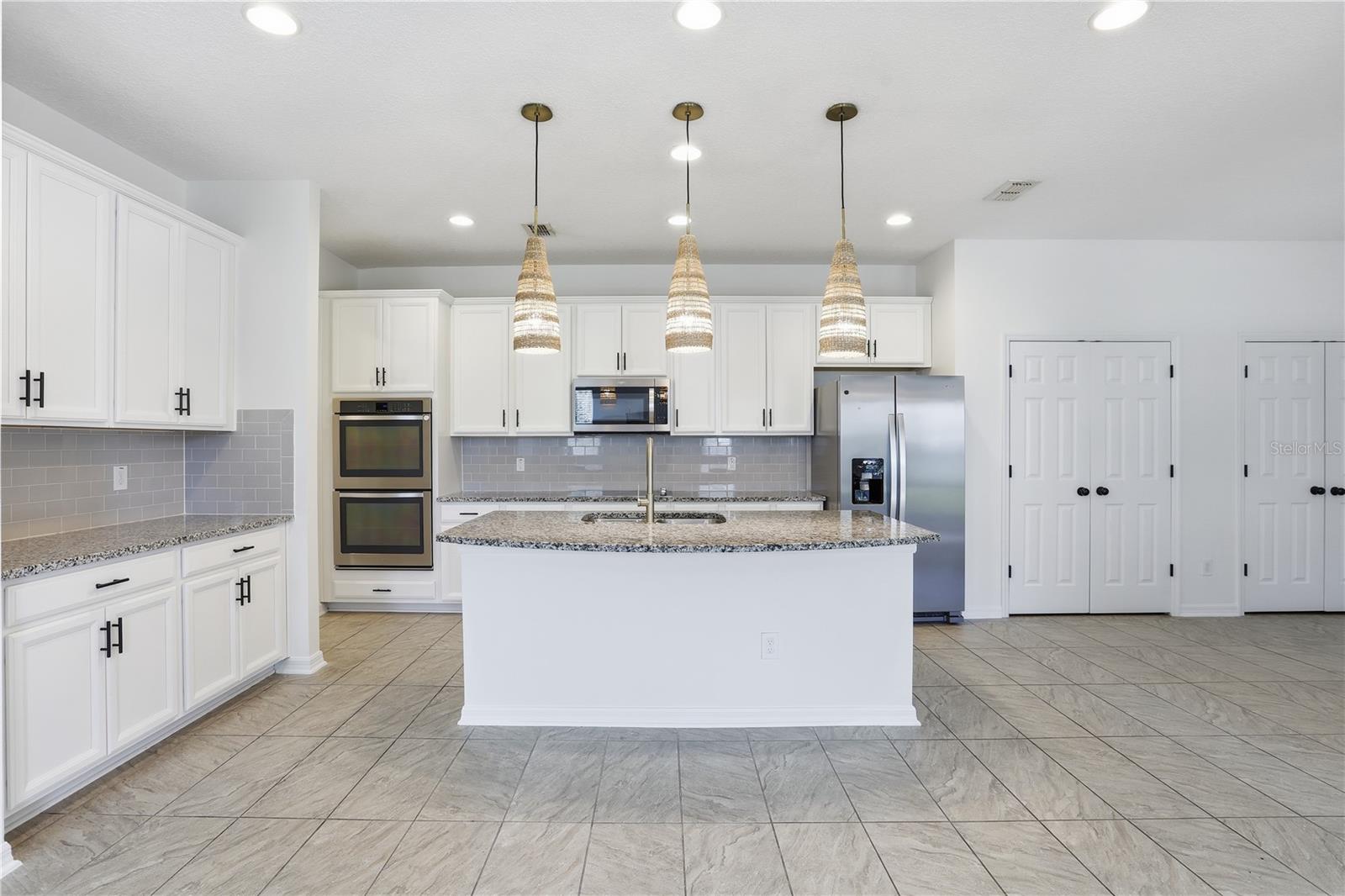 Image 9 of 38 For 14783 Magnolia Ridge Loop