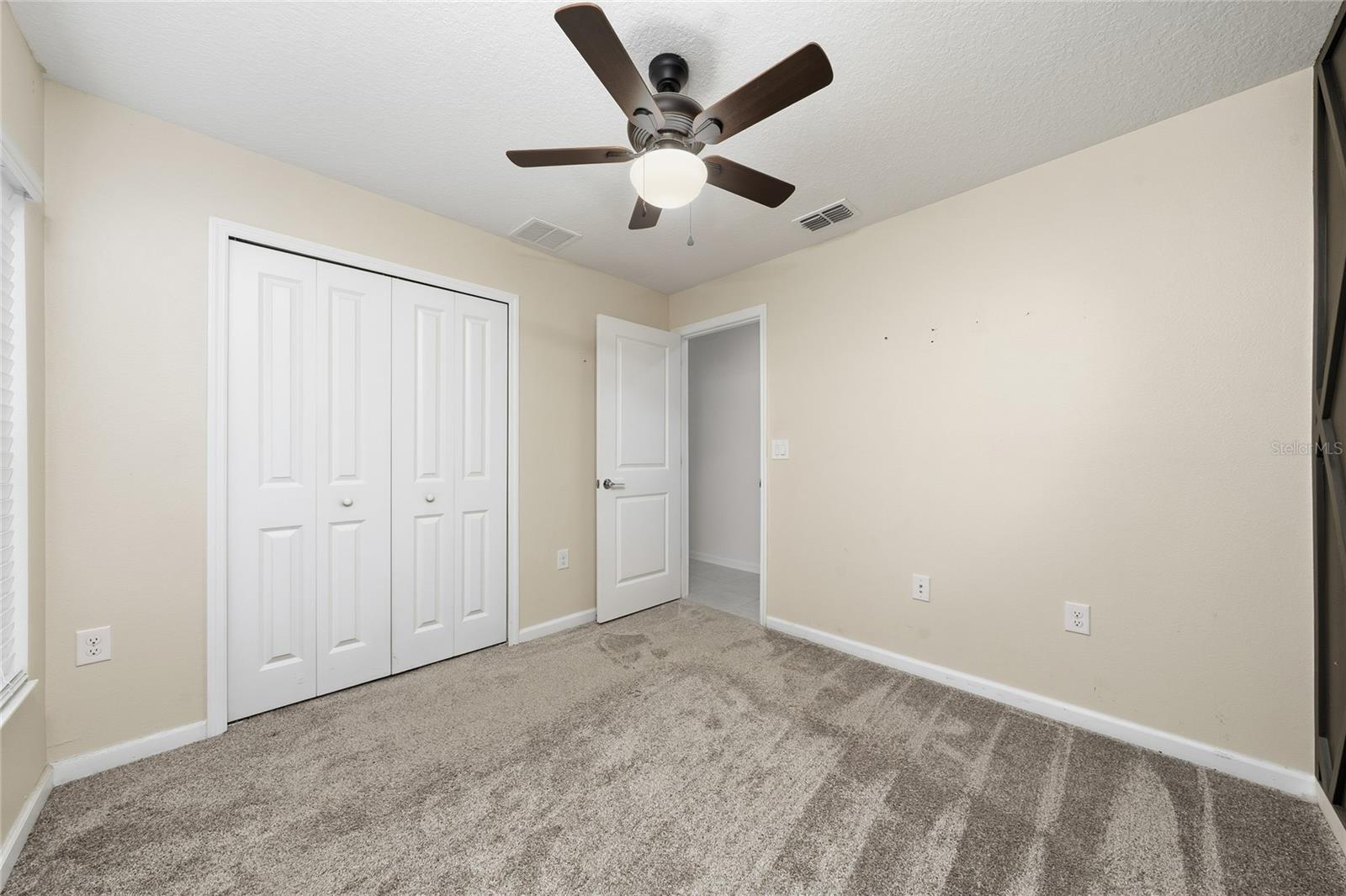 Image 13 of 26 For 5121 Four Strand Court