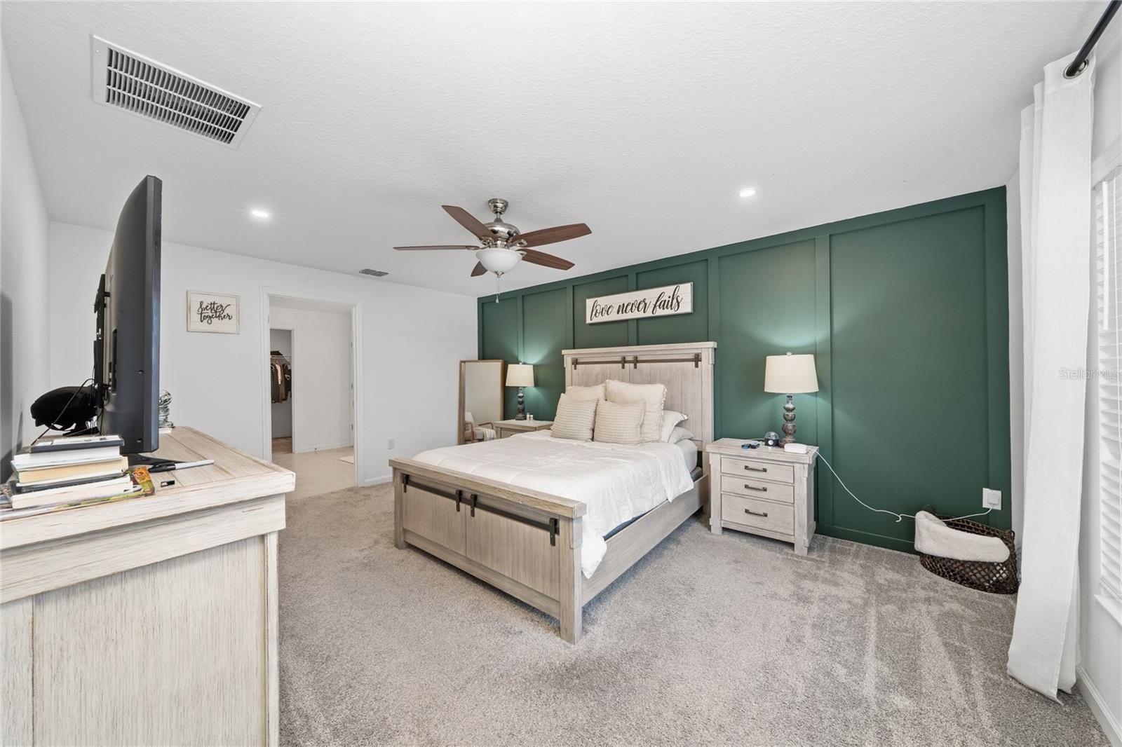 Image 14 of 26 For 5121 Four Strand Court