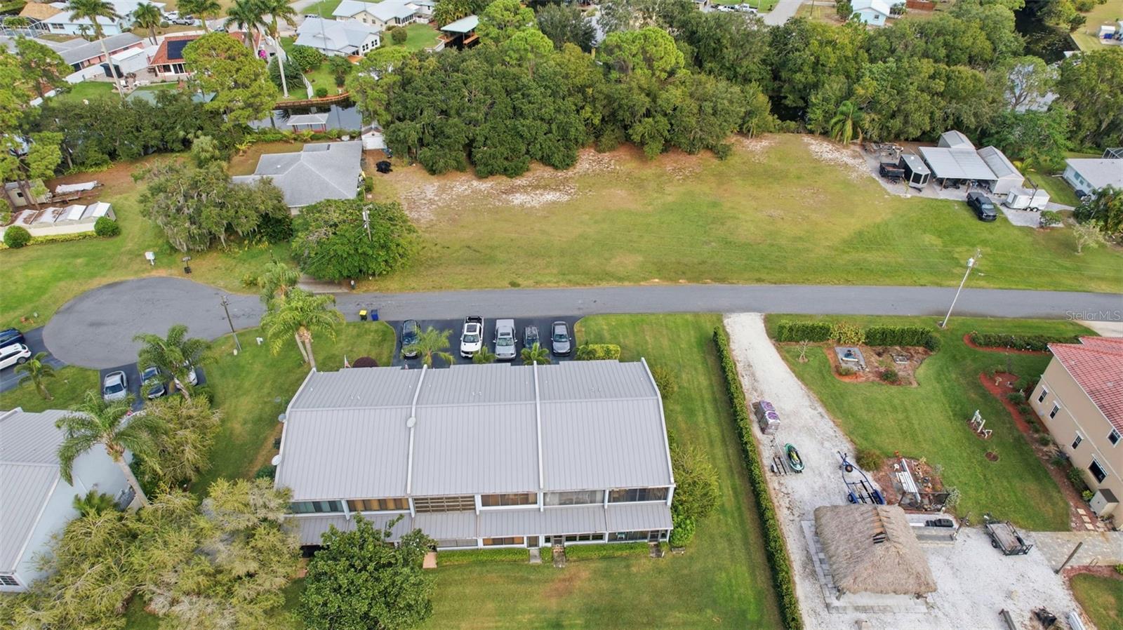 Image 25 of 28 For 183 Blue Moon Avenue