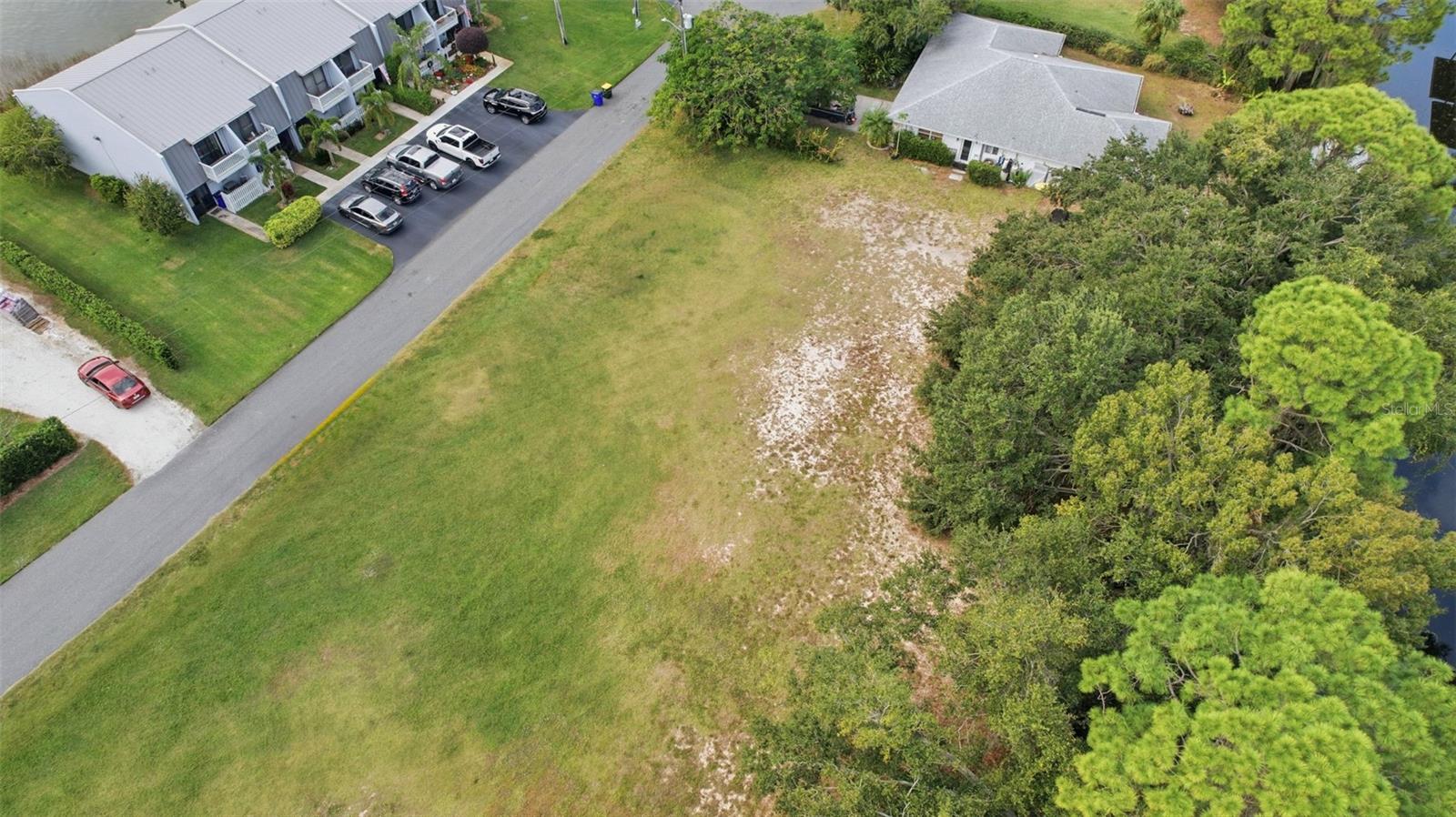 Image 4 of 28 For 183 Blue Moon Avenue