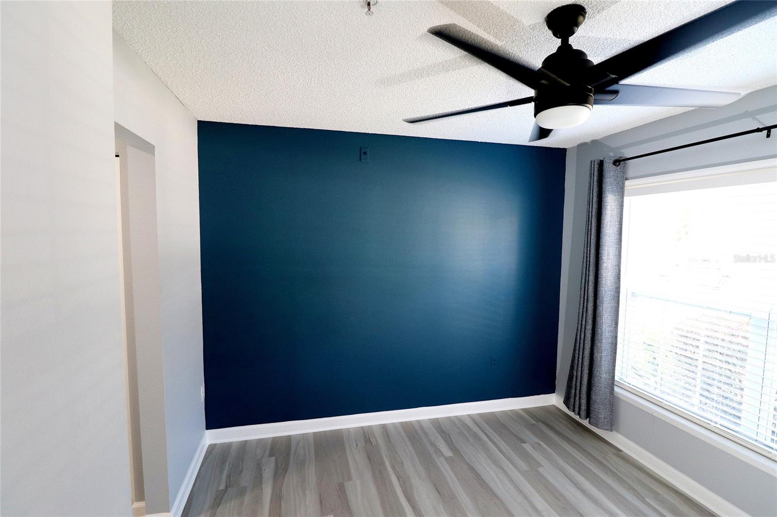 Image 35 of 48 For 2035 Dixie Belle Drive 2035c