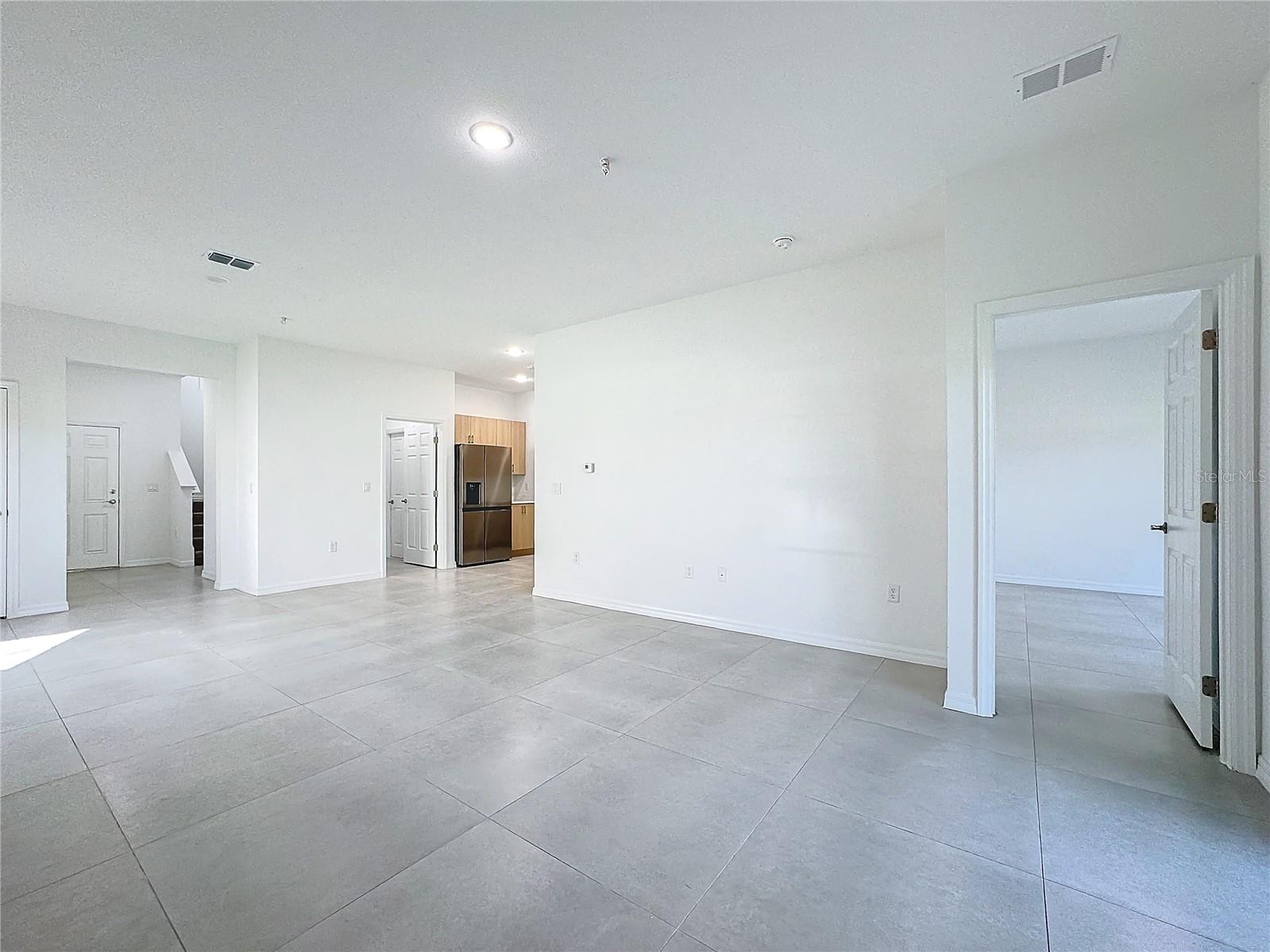 Image 22 of 56 For 1734 Barton Towne Circle