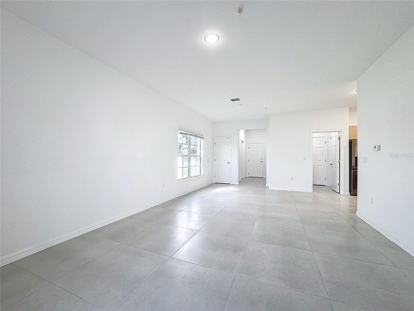 Image 23 of 56 For 1734 Barton Towne Circle