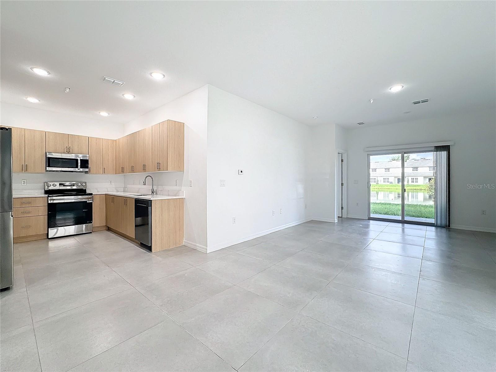 Image 9 of 56 For 1734 Barton Towne Circle