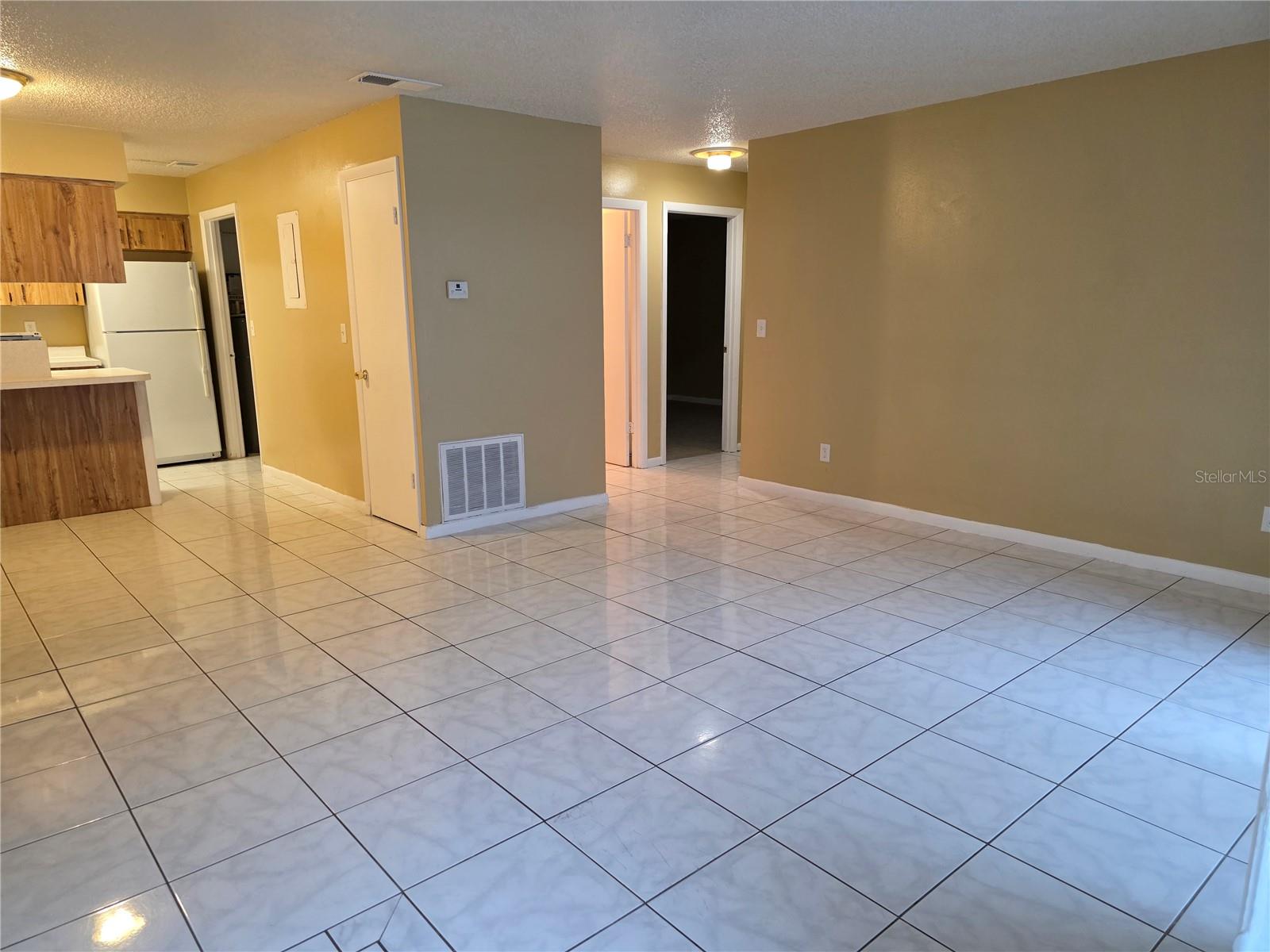 Image 4 of 24 For 1836 109th Place