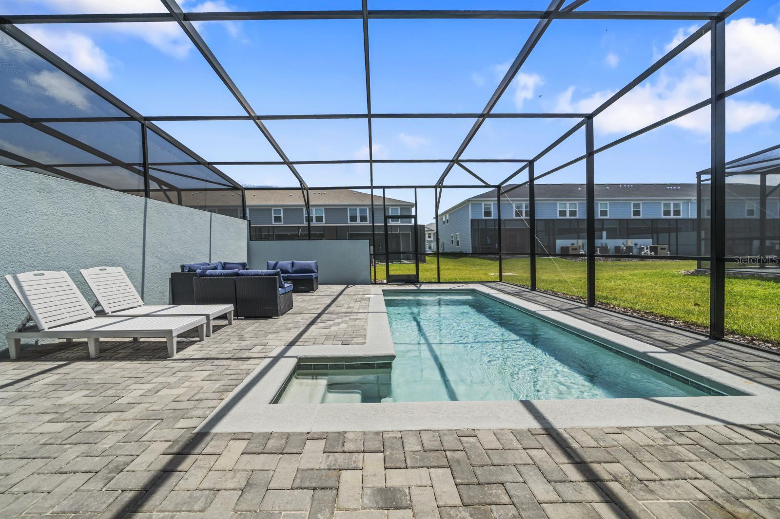 Image 2 of 26 For 1274 Shoreside Street