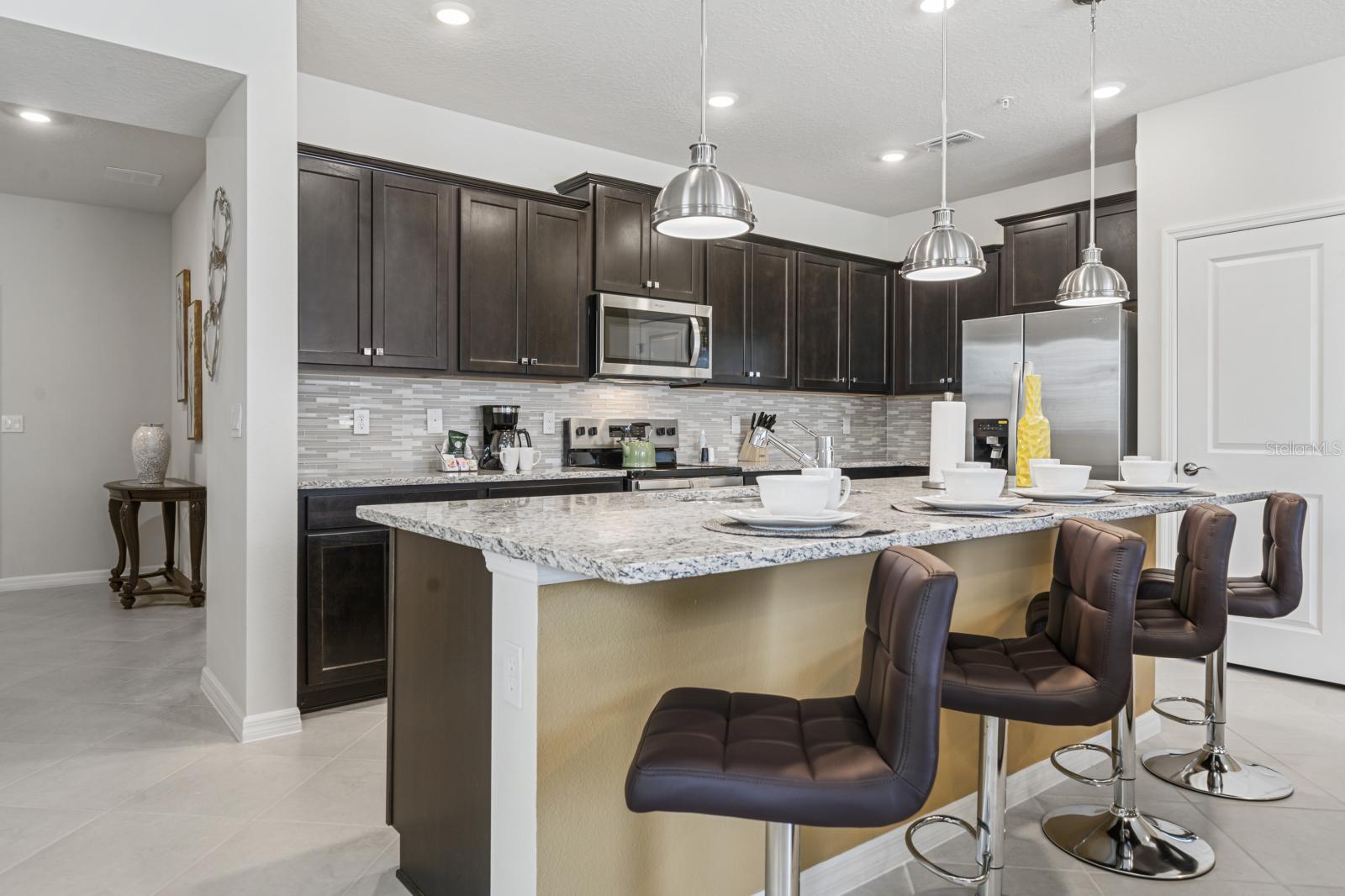 Image 8 of 26 For 1274 Shoreside Street