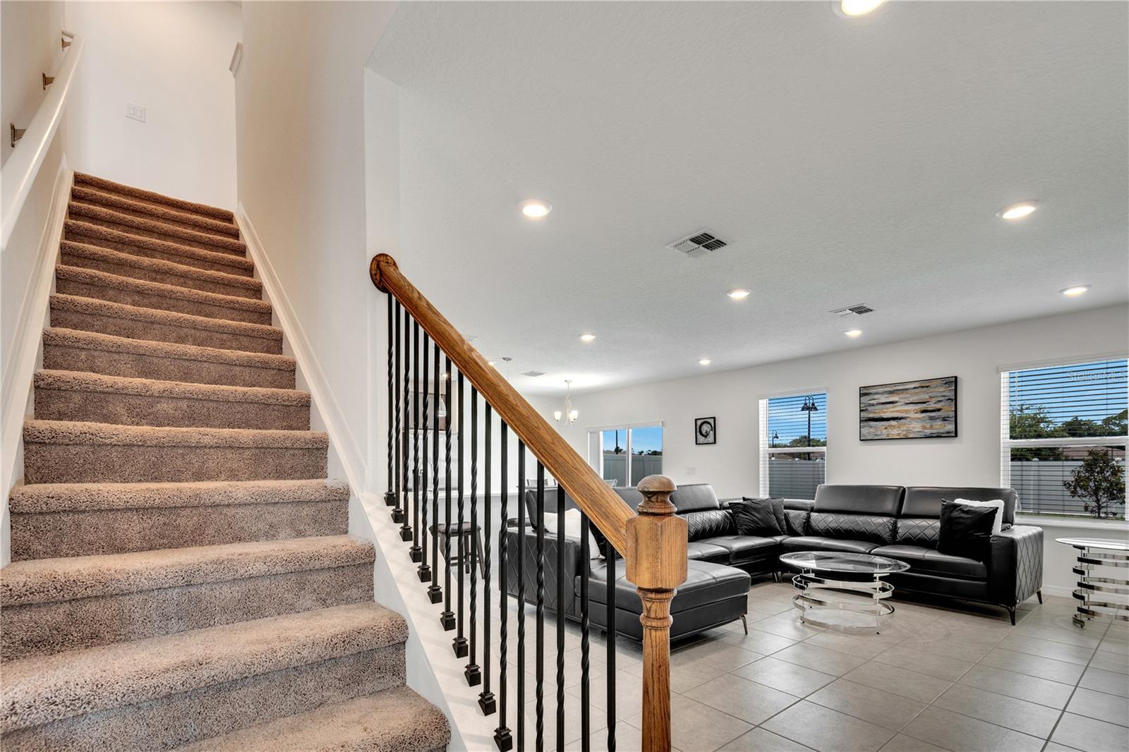 Image 13 of 28 For 900 Bocavista Court