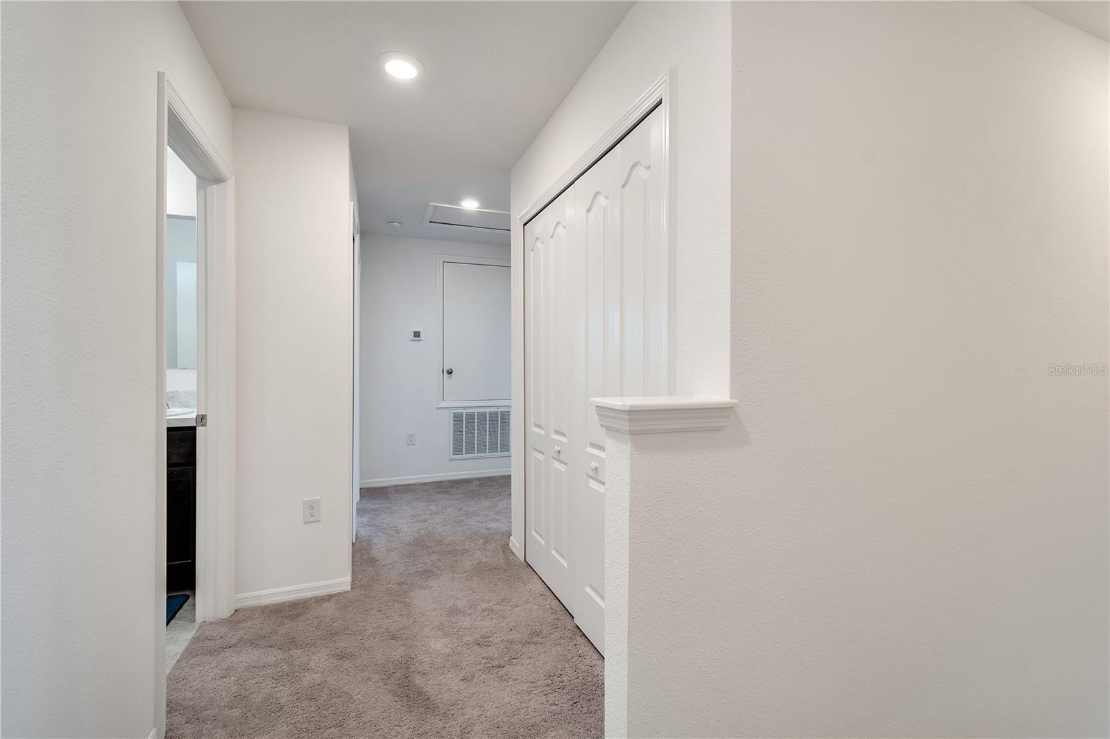 Image 17 of 28 For 900 Bocavista Court