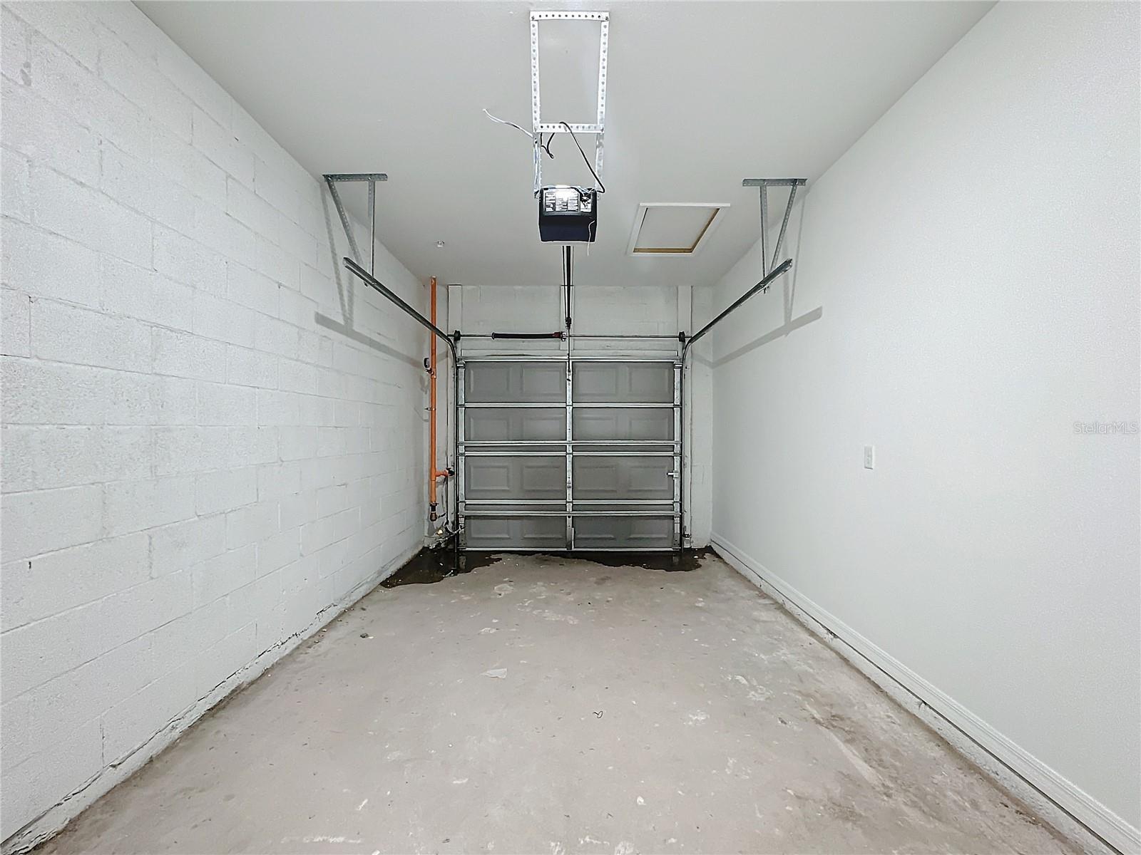 Image 42 of 53 For 1750 Barton Towne Circle