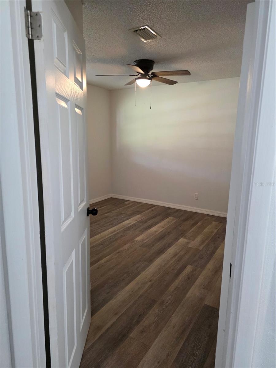 Image 10 of 17 For 6735 Park Drive