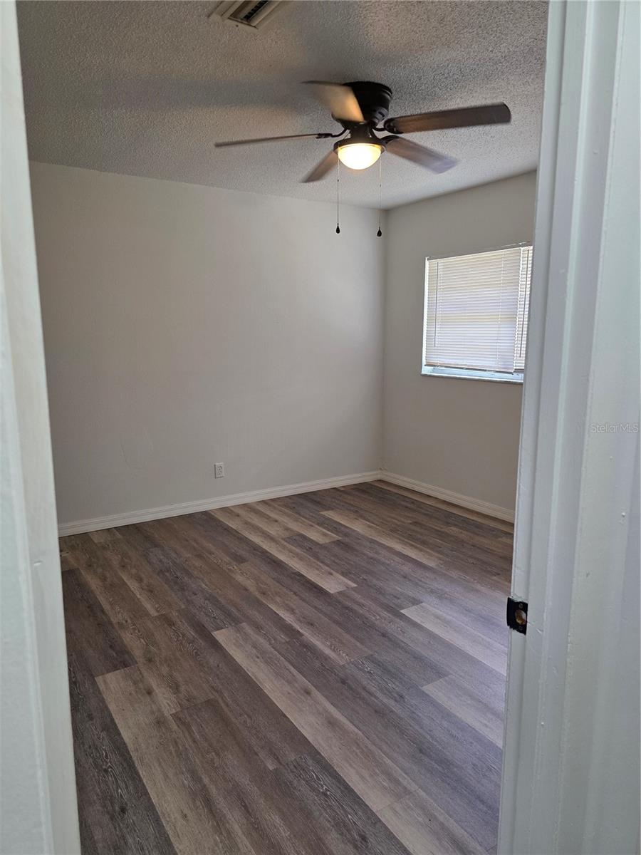 Image 12 of 17 For 6735 Park Drive