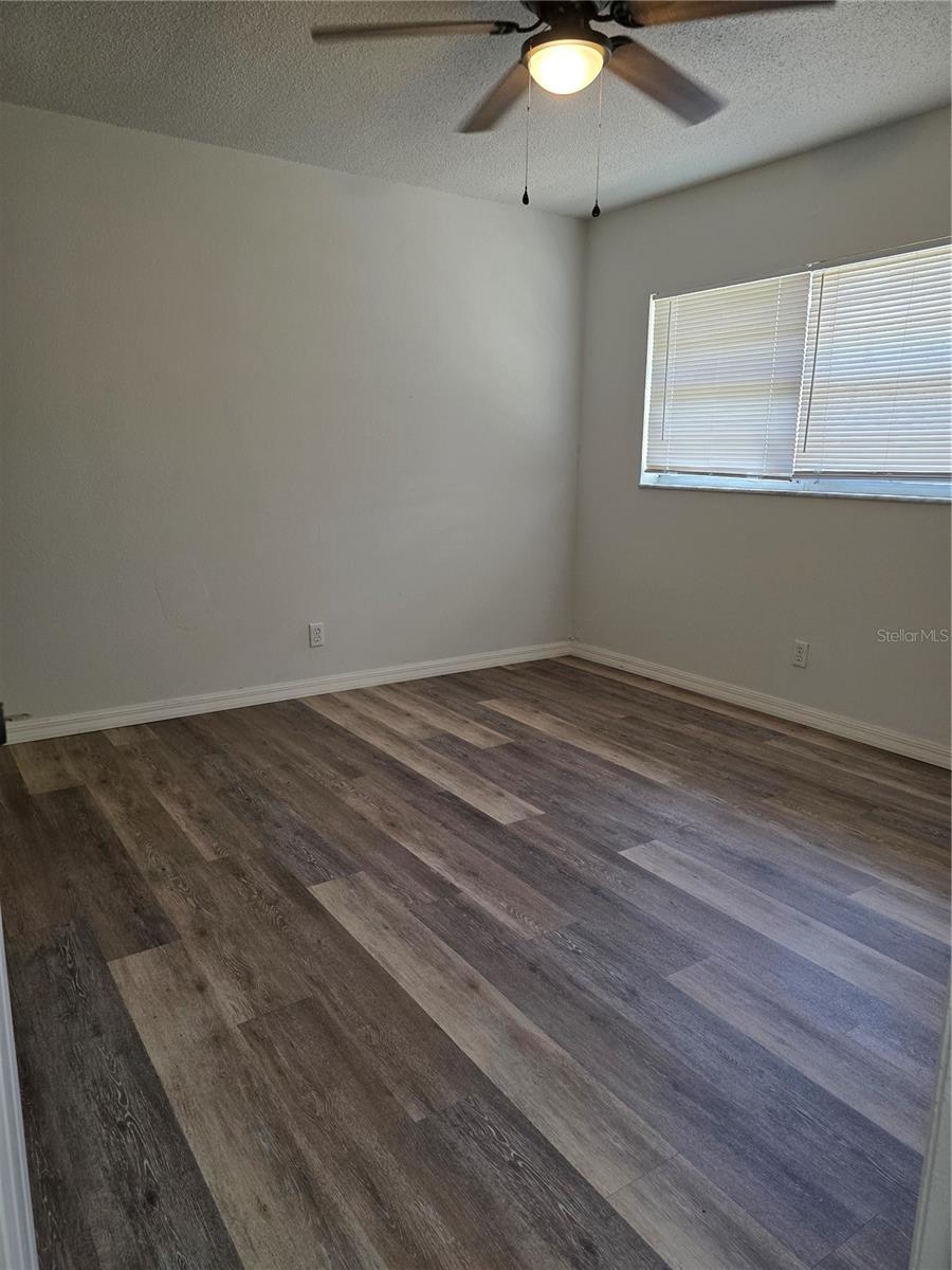 Image 13 of 17 For 6735 Park Drive