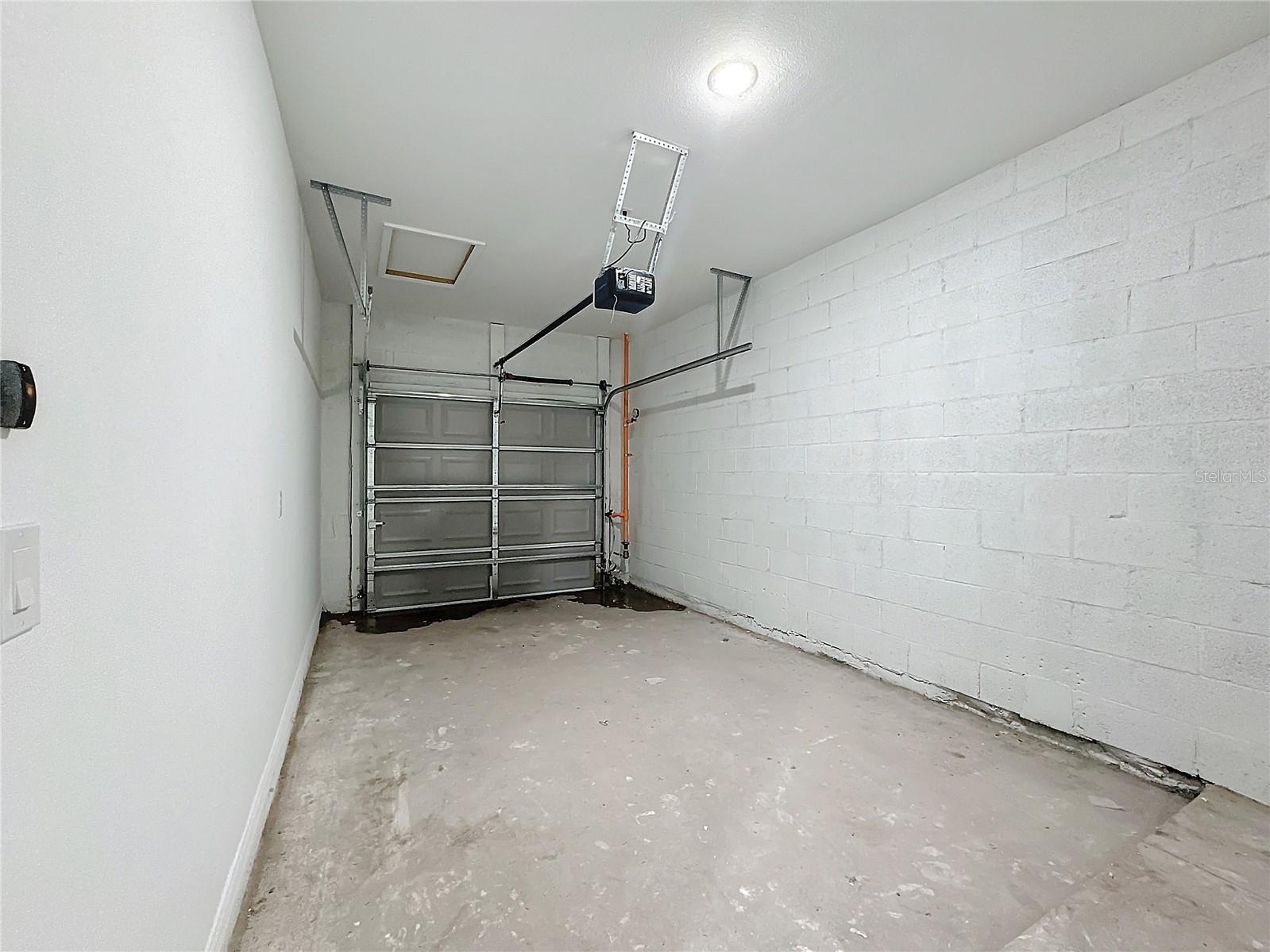 Image 41 of 53 For 1724 Barton Towne Circle