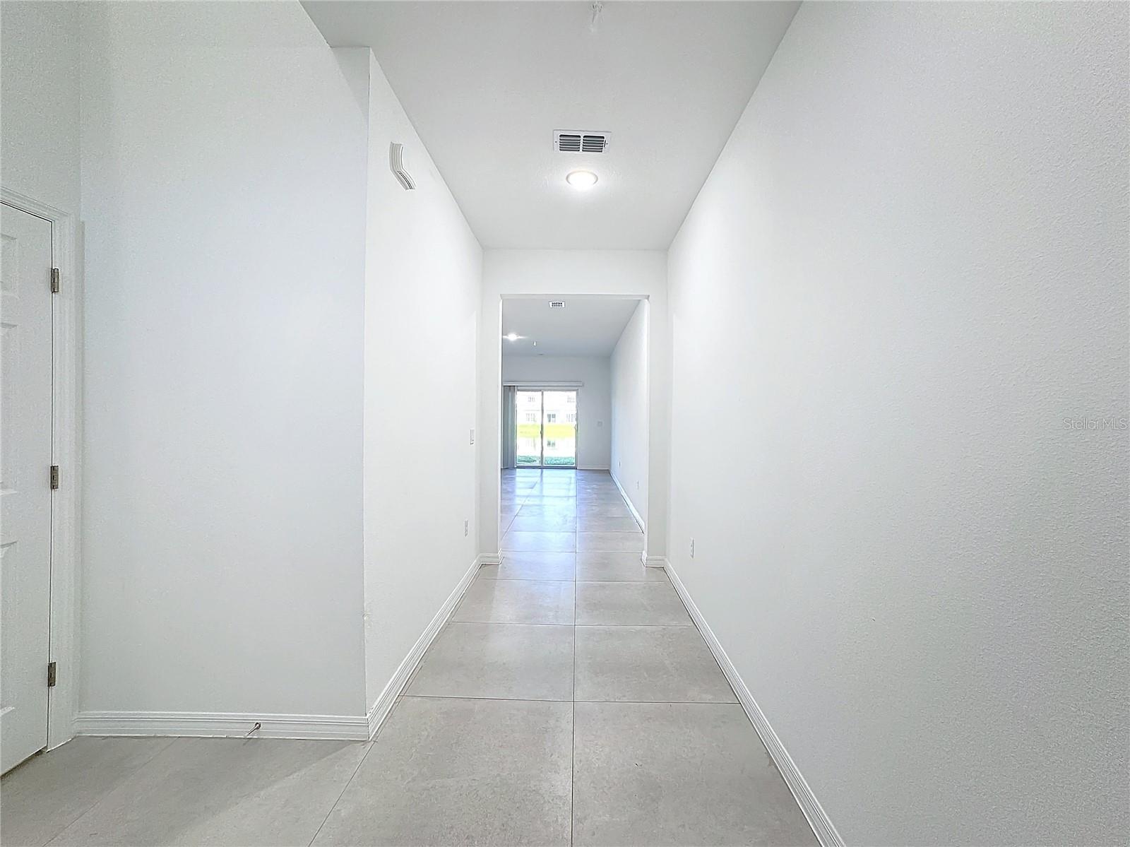 Image 7 of 53 For 1724 Barton Towne Circle