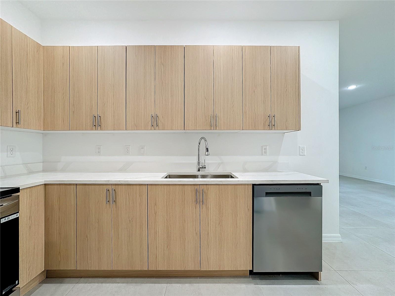 Image 16 of 56 For 1748 Barton Towne Circle