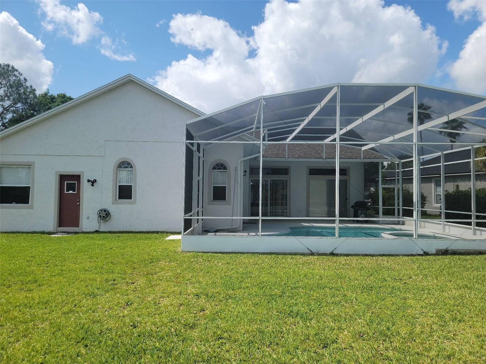 Image 13 of 14 For 14922 Lymington Circle