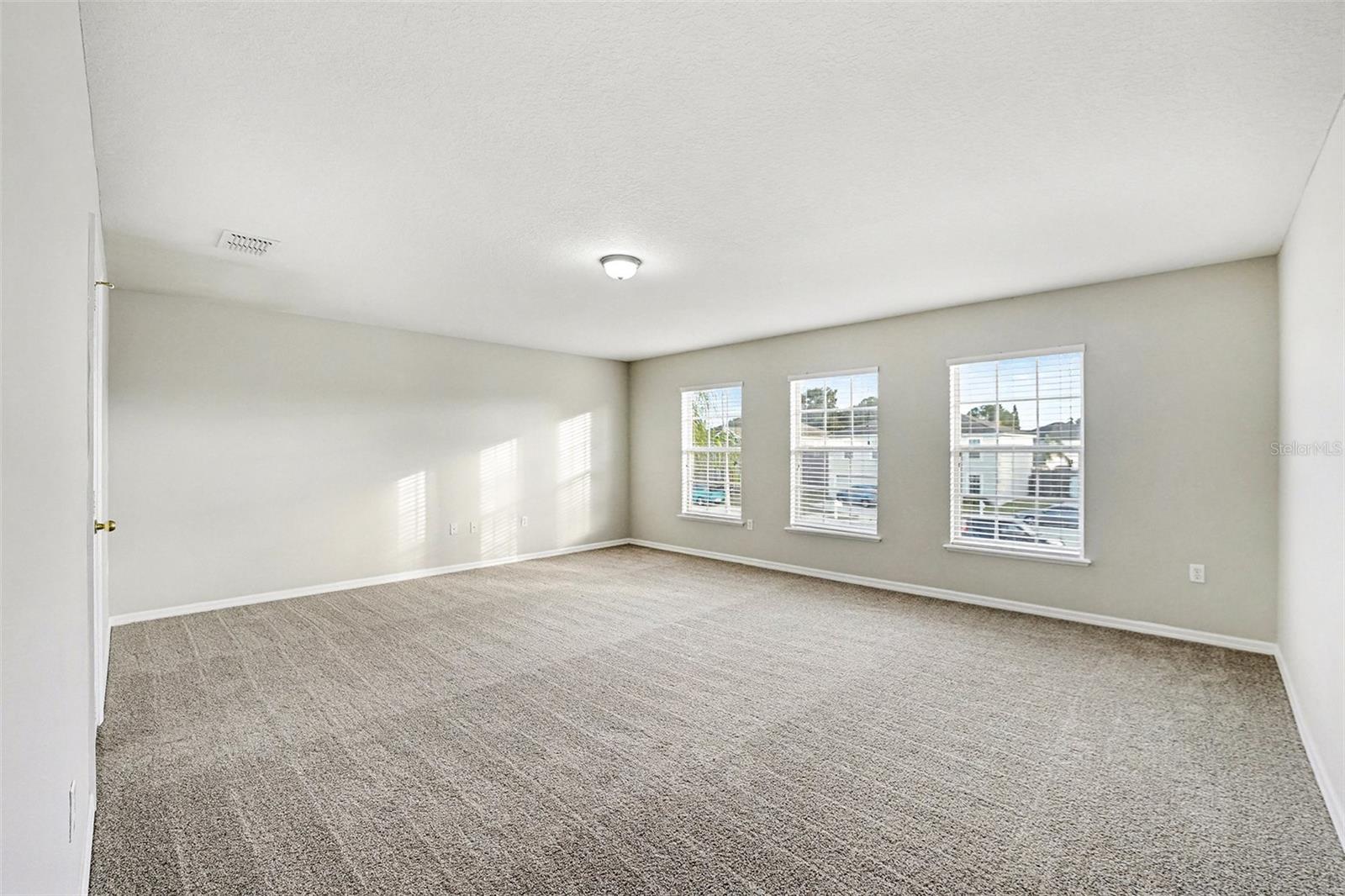 Image 11 of 25 For 1197 Kittansett Lane